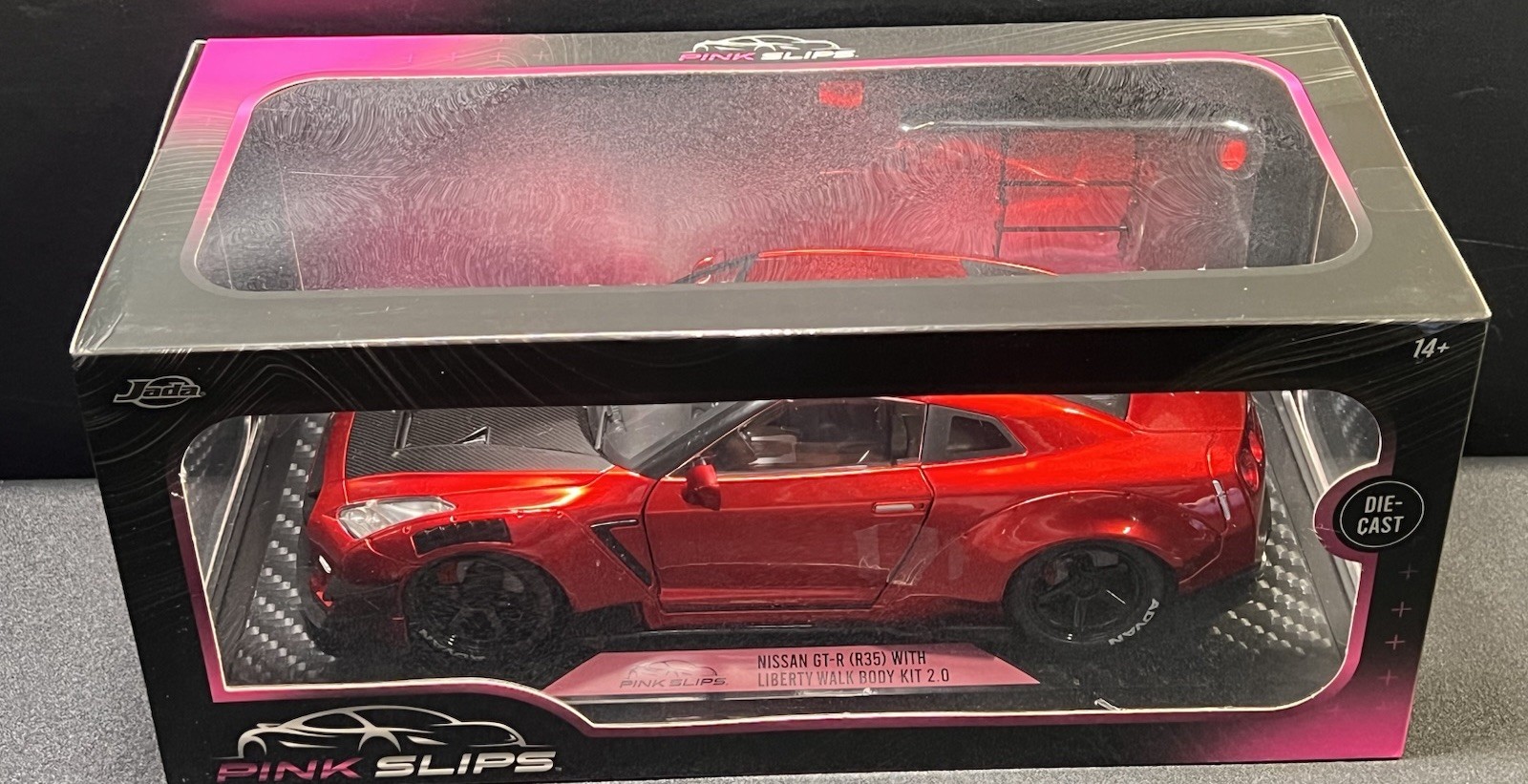Jada (Solido) Pink Slips 1:18 Nissan GT-R (R35) Liberty Walk Body Kit 2.0 NEW