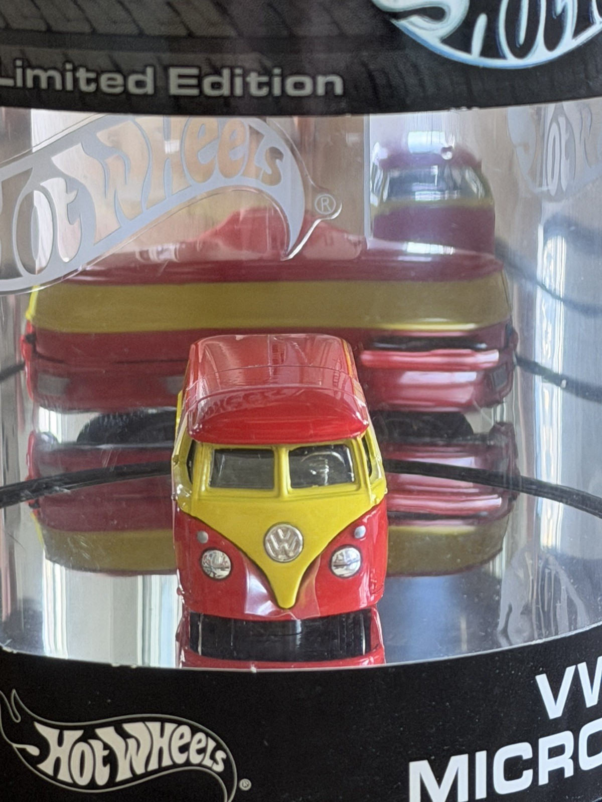 Hot Wheels Oil Can Showcase – VW Microbus – High Test Series 2 of 4 Oil Can