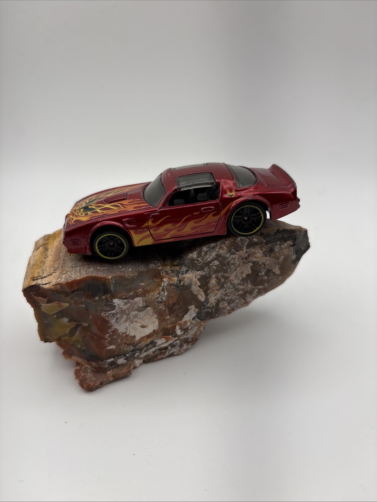 Hot Wheels Modern Classics Spectraflame Copper ’77 Pontiac Firebird Loose