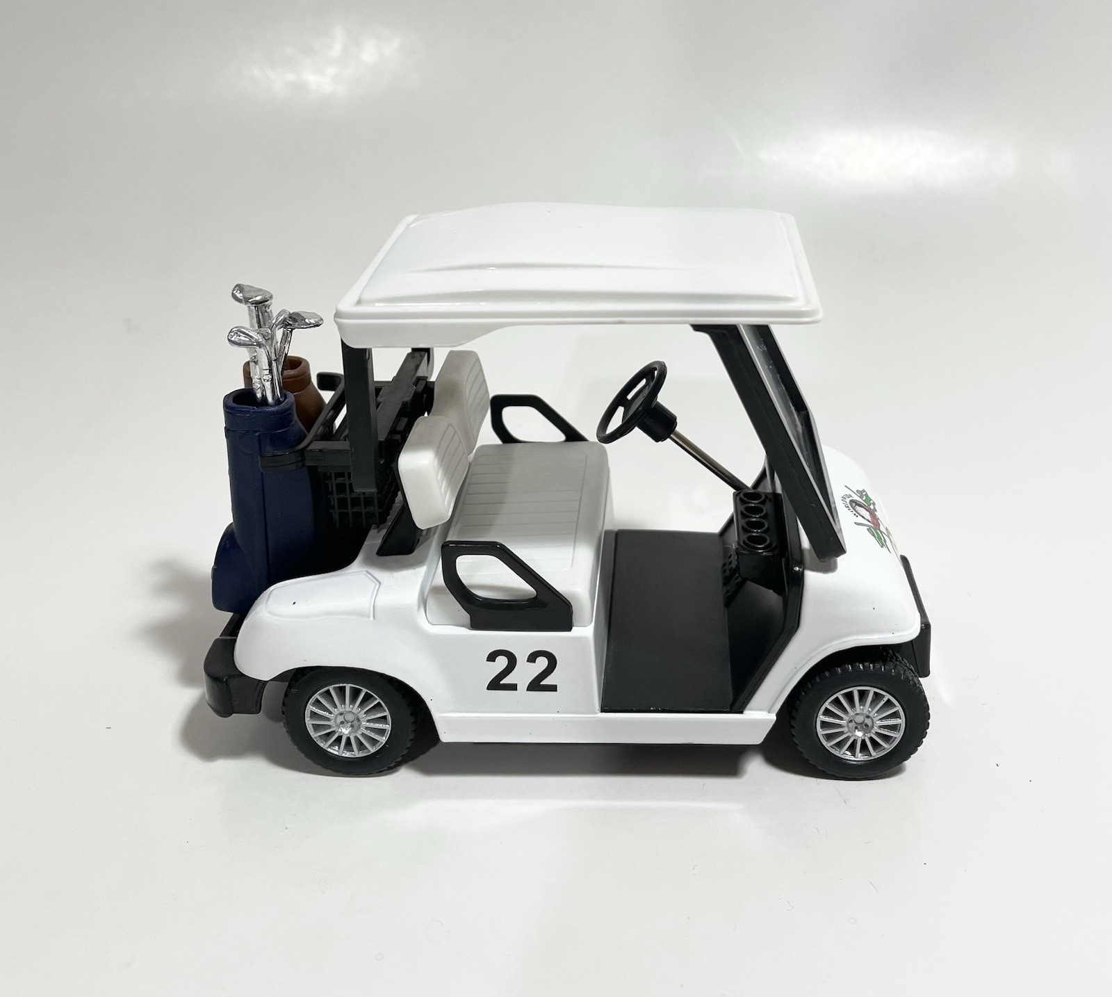 Kinsfun White Golf Cart 4.5” Die Cast Metal Model Pullback Action