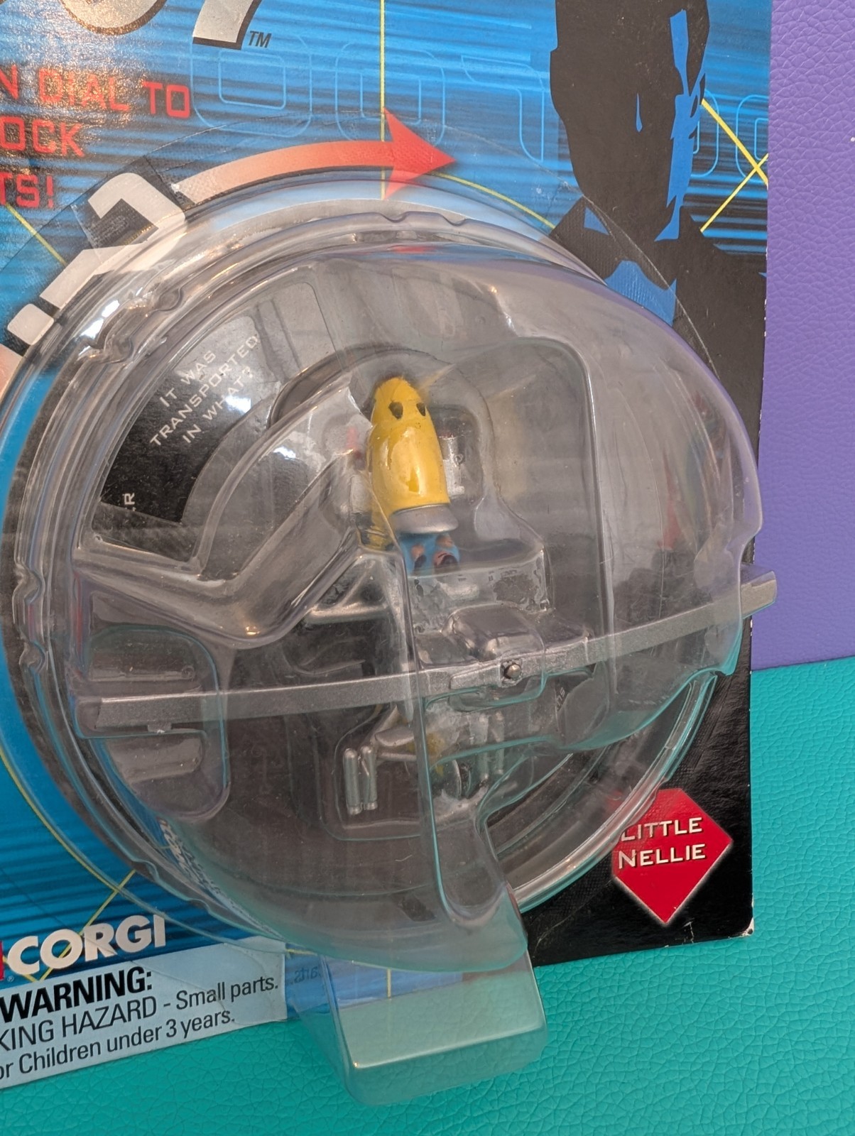 Corgi James Bond 007 Little Nellie Gyrocopter on Sealed Card – 2006