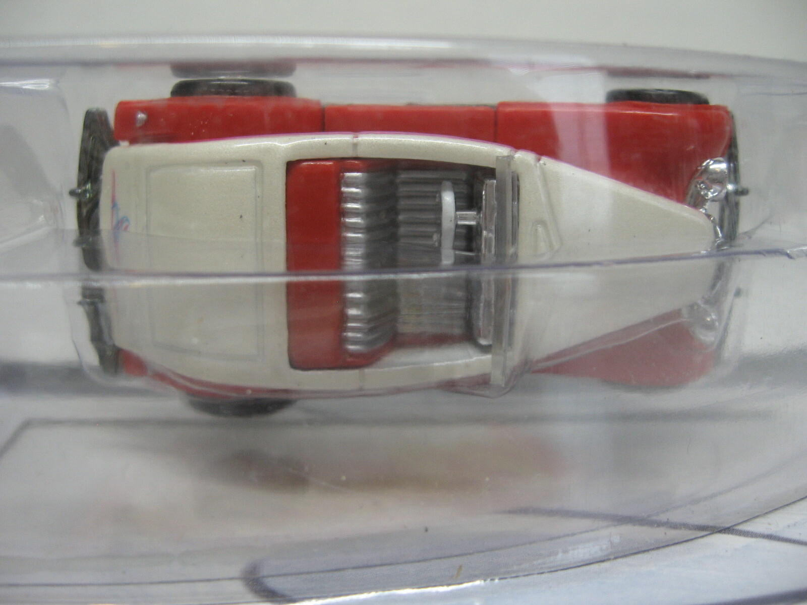 Hot Wheels Rod & Custom Red & White 1934 Ford Roadster Diecast Car