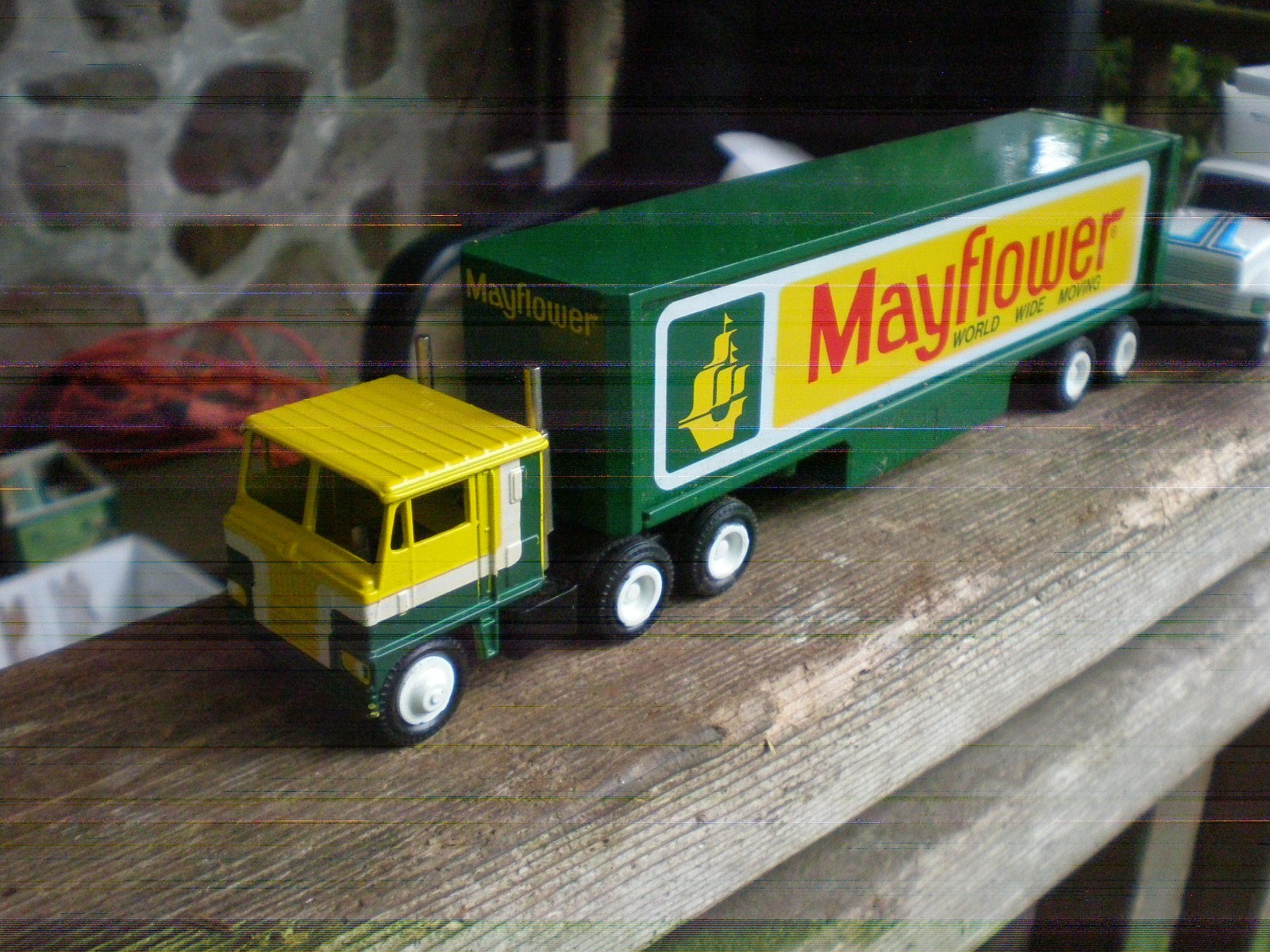 Vintage 1980’s LOT of 2 Classic Winross 1:64 Truck Semi Tractor Diecast VGC