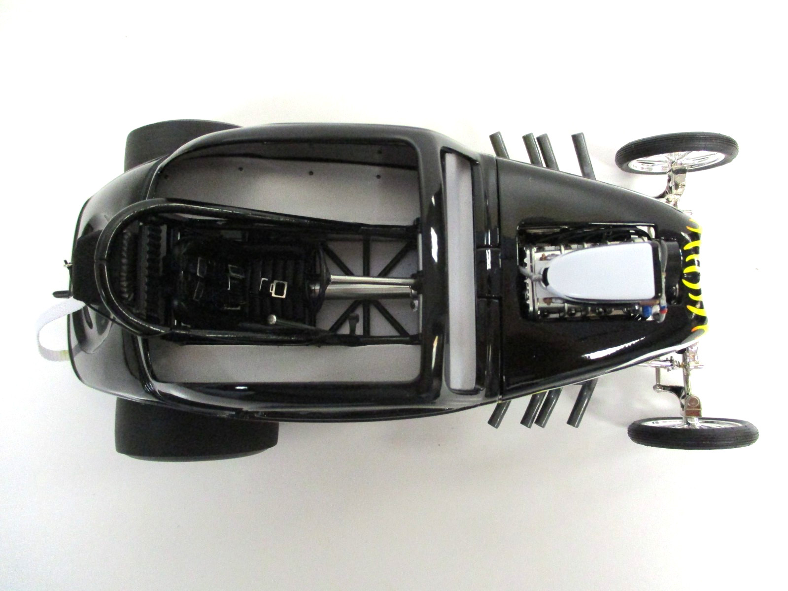 ACME – FIAT ALTERED DRAGSTER / DRAG CAR (BLACK / FLAMES) – 1/18 DIECAST