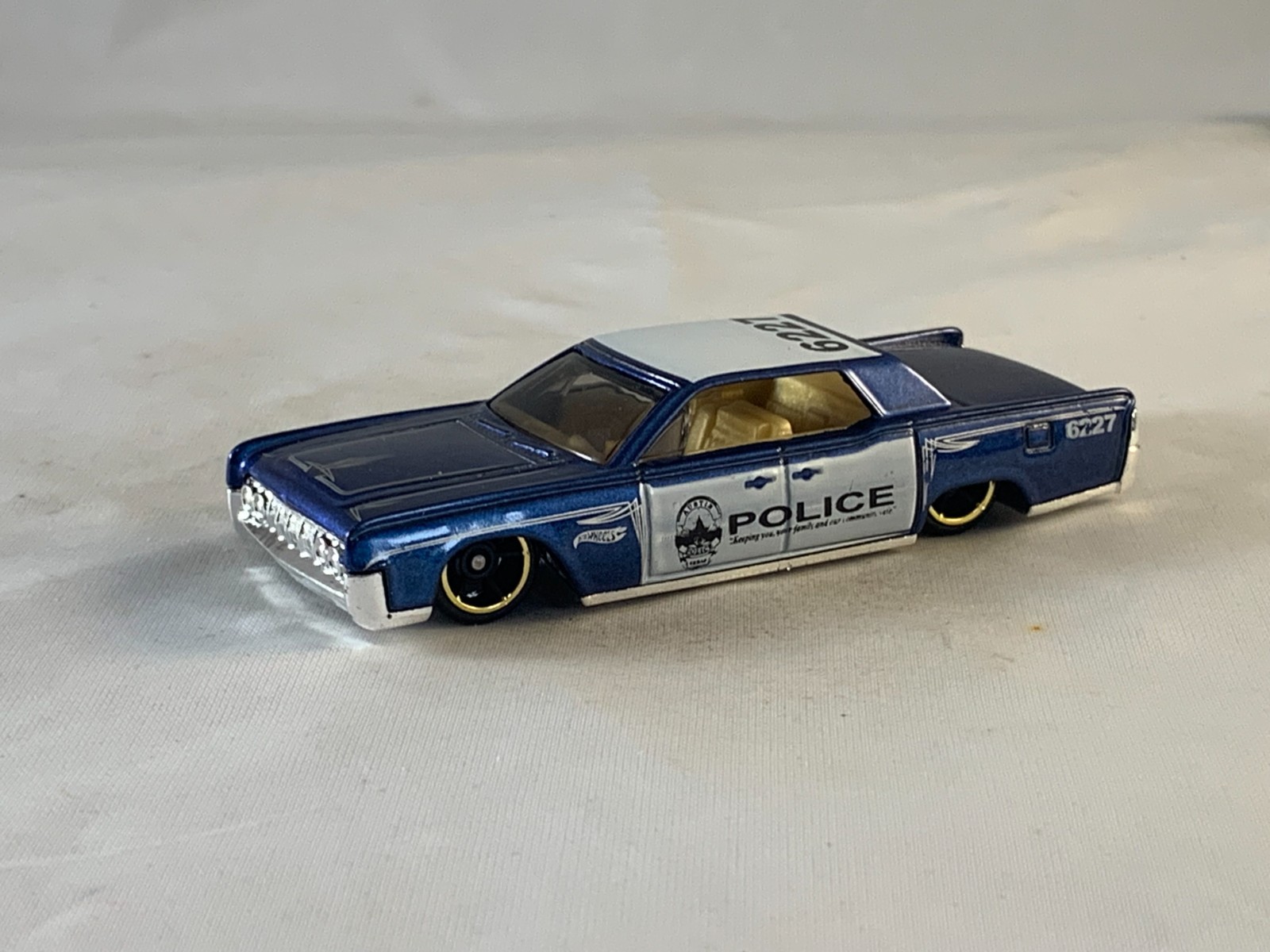 Hot Wheels 1964 Lincoln Continental 2012 Main Street Police Blue OH5SPs