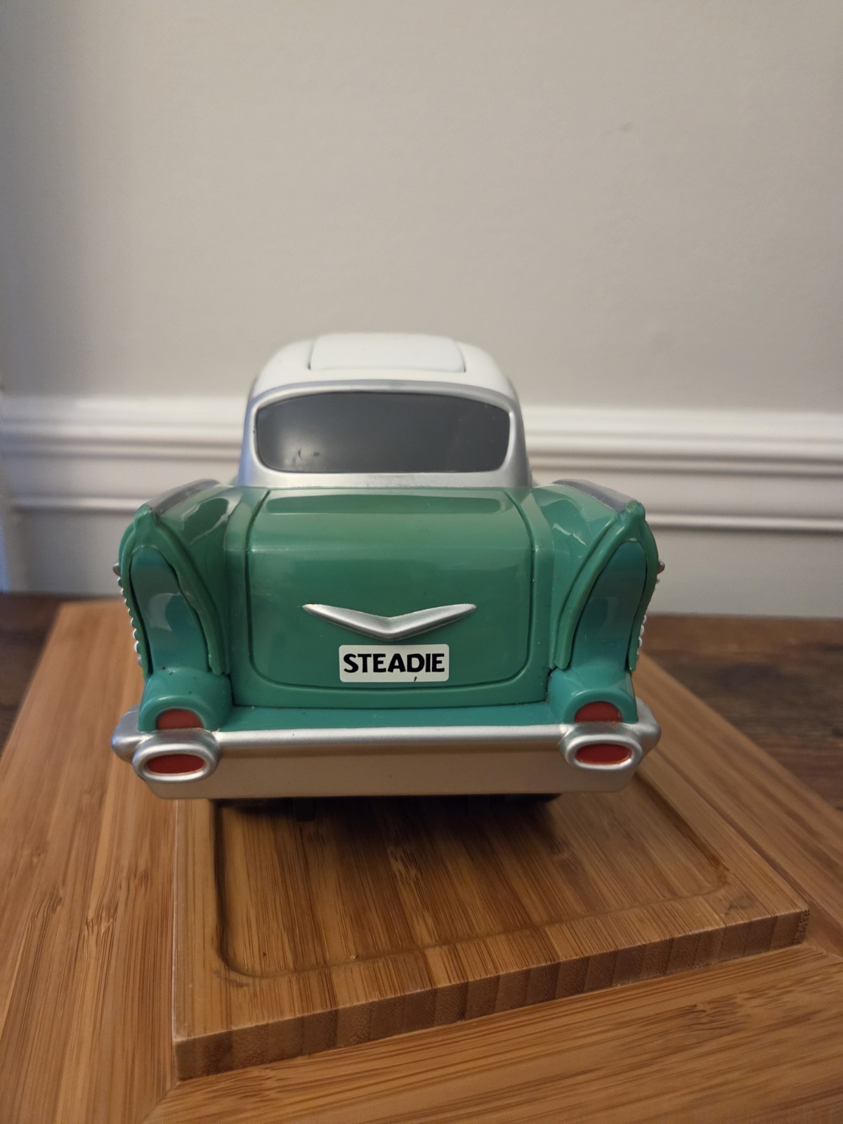 2001 ERTL Little Muscle 1957 CHEVROLET BEL AIRE Push n Roll green STEADIE car