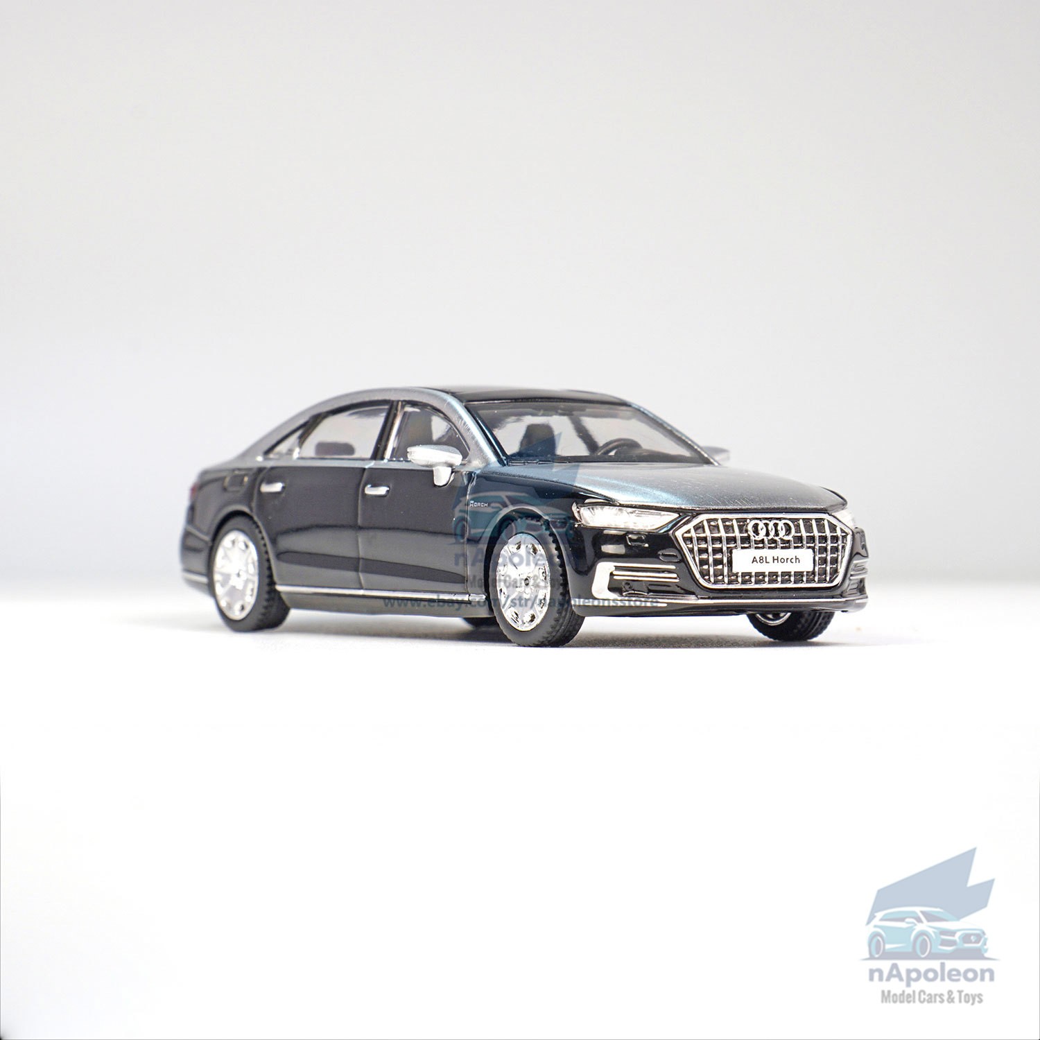 1:64 Audi A8L Horch 2021 Two-Tone Diecast Model Car Kids Gift Collection Display