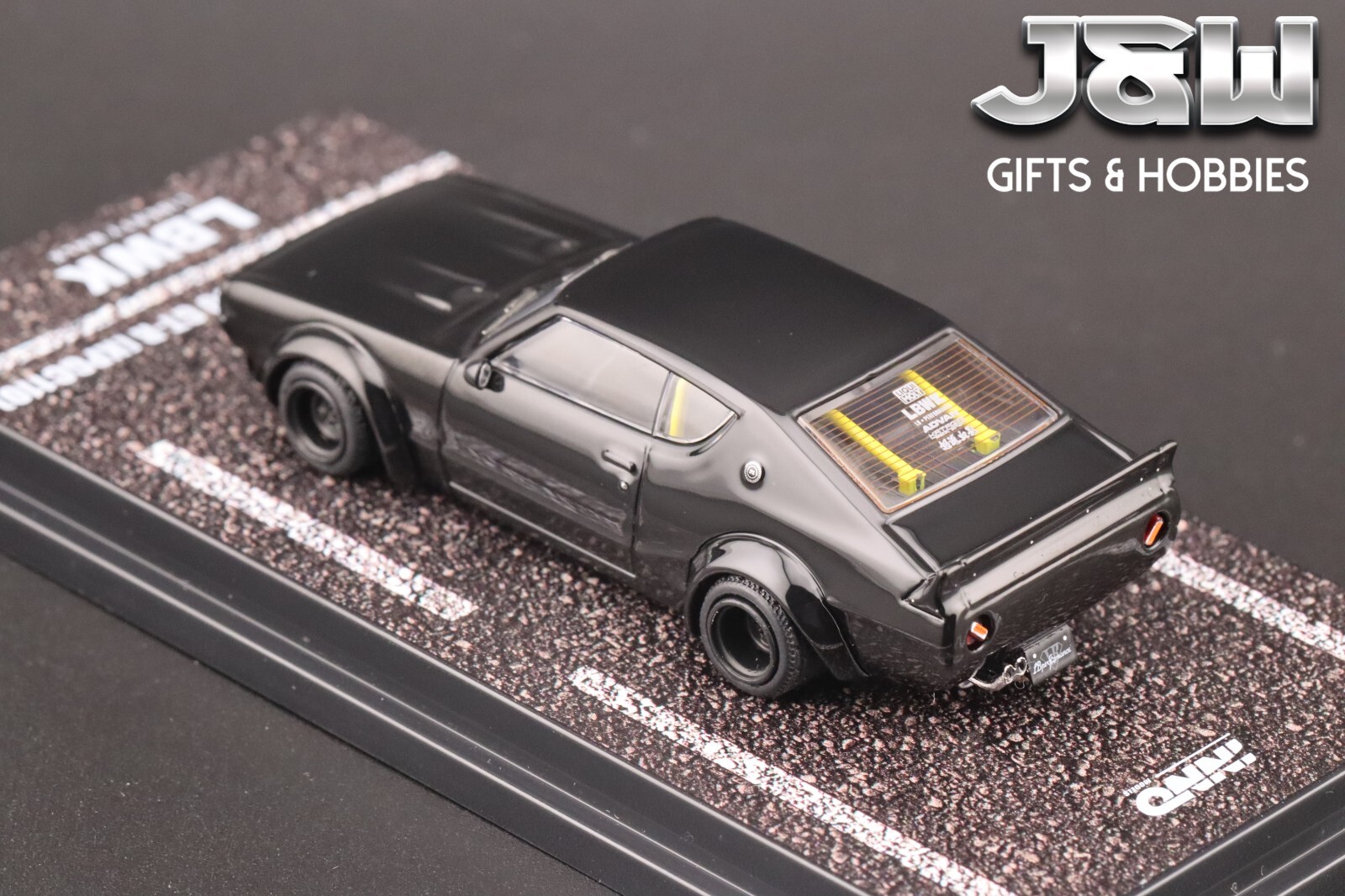 Inno64 LB Works Nissan 2000 GT-R KPGC110 Kenmeri Black 1/64