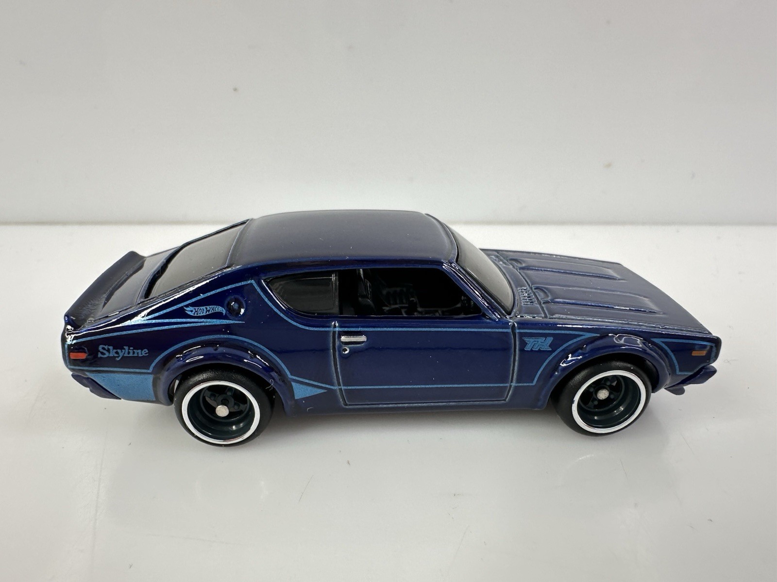 Hot Wheels Then And Now Nissan Skyline 2000 GT-R Super Treasure Hunt Blue HTF