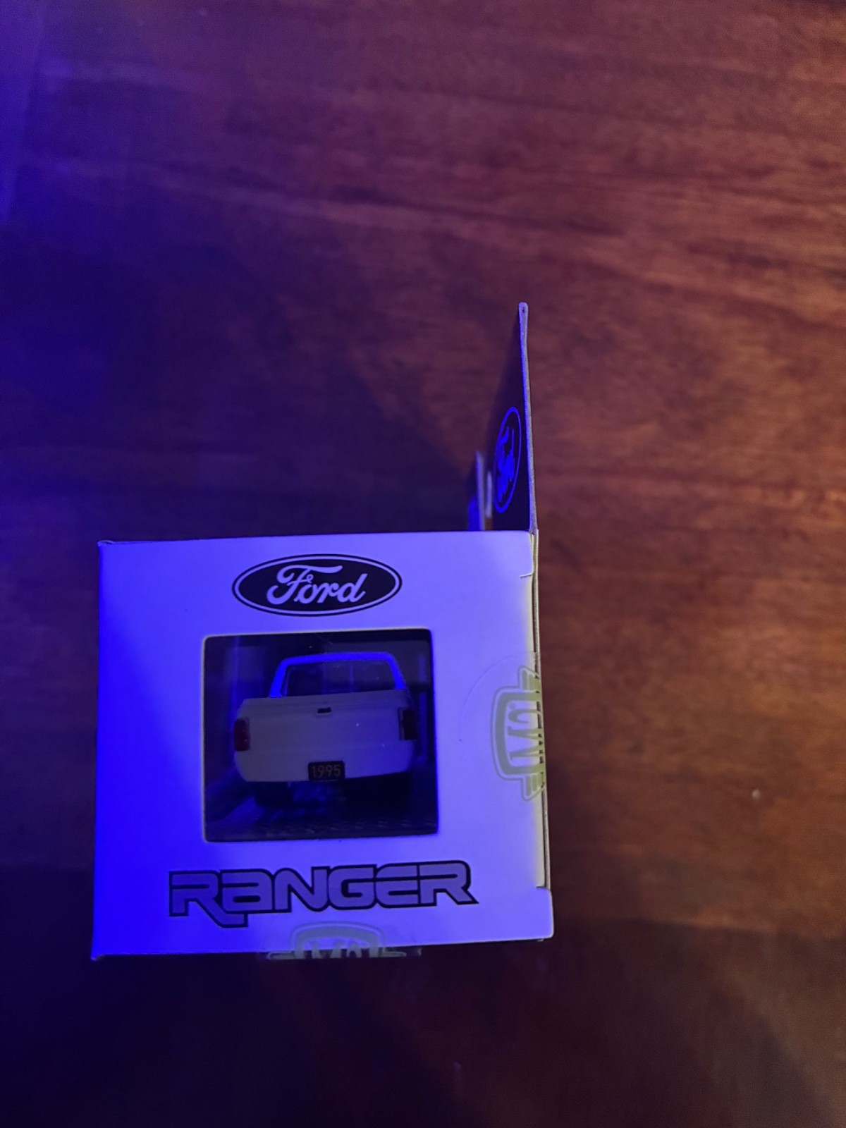 M2 1995 Ford Ranger Custom 5.0 R97 26-29 1:64