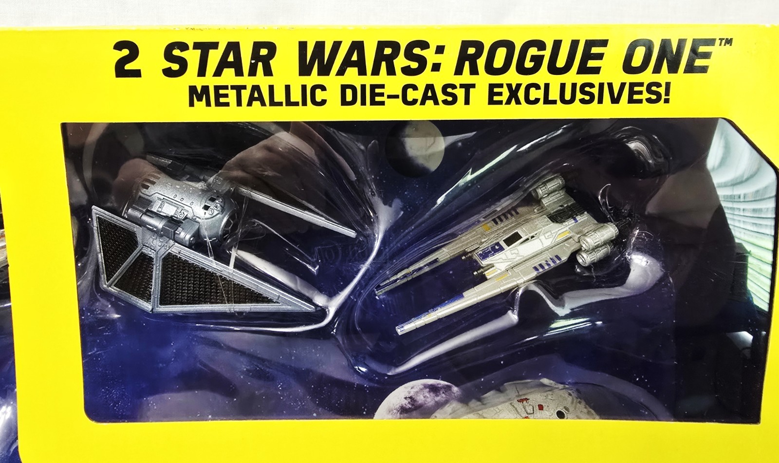 Hot Wheels Star Wars Hero and Villain Starships 11 pack with 2 exclusive ships