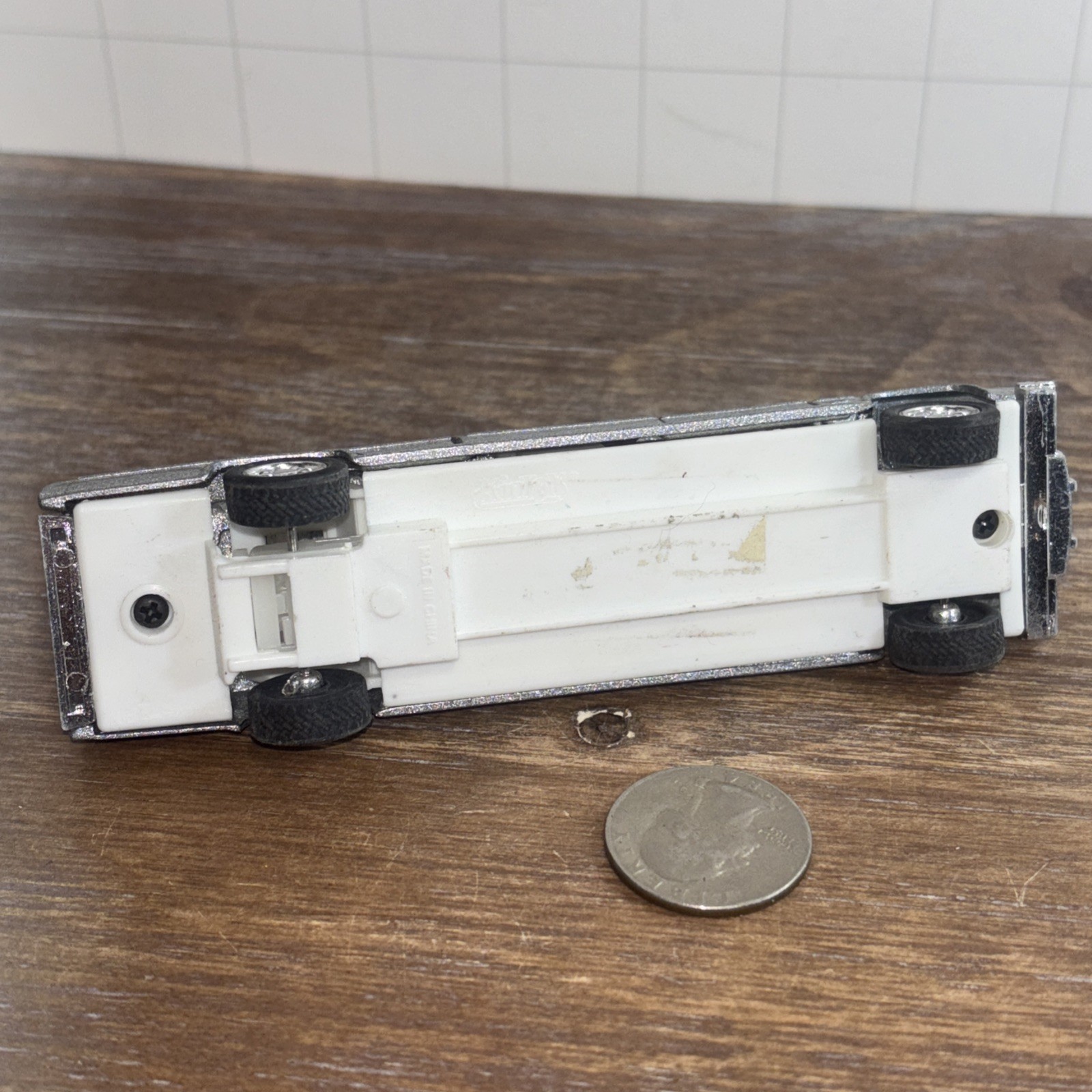 Kintoy Stretch Limousine Limo Silver Diecast 5” Toy Pull Back Works
