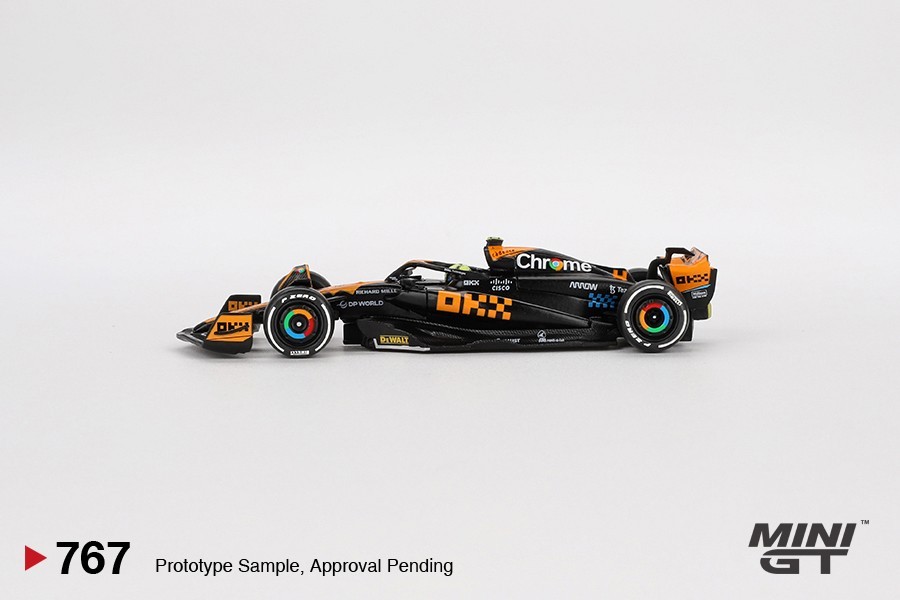 Mini GT 1:64 McLaren MCL60 #4 Lando Norris 2023 F1 2023 Japanese GP 2nd #767