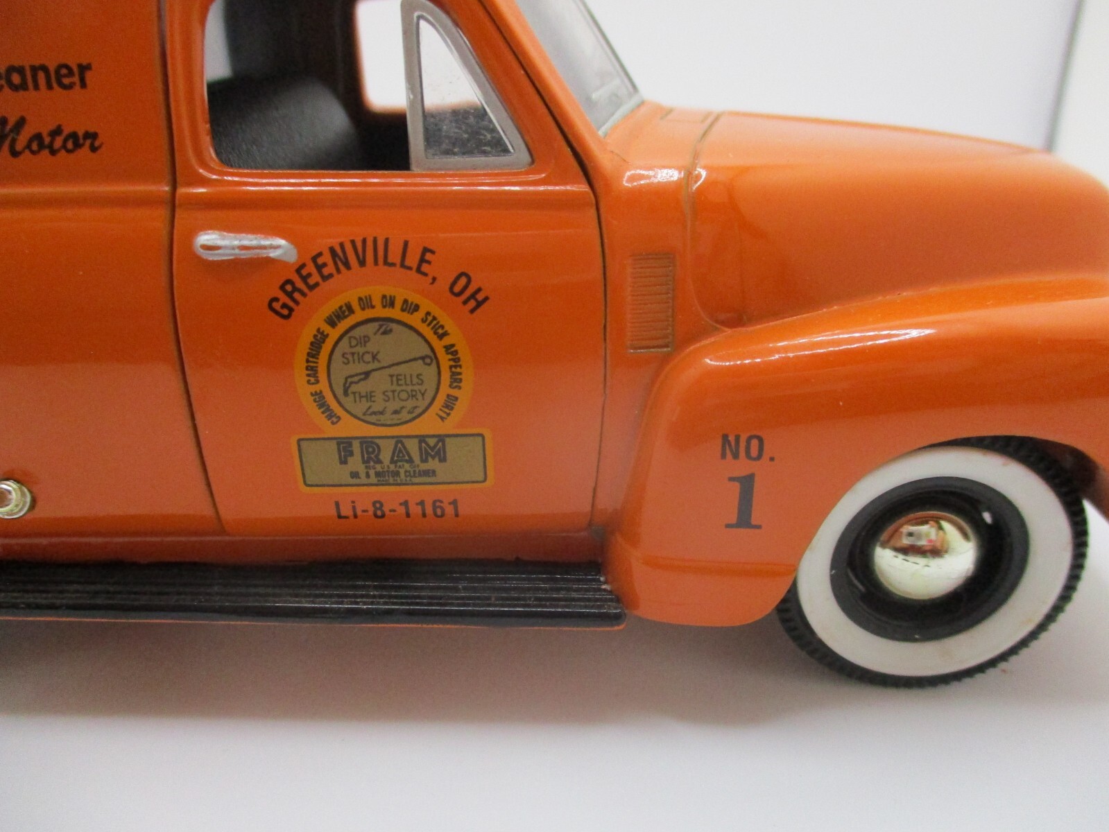 Fram GREENVILLE O. 1952 Chevrolet 3100 Panel No.1 SpecCast Die Cast Collectible