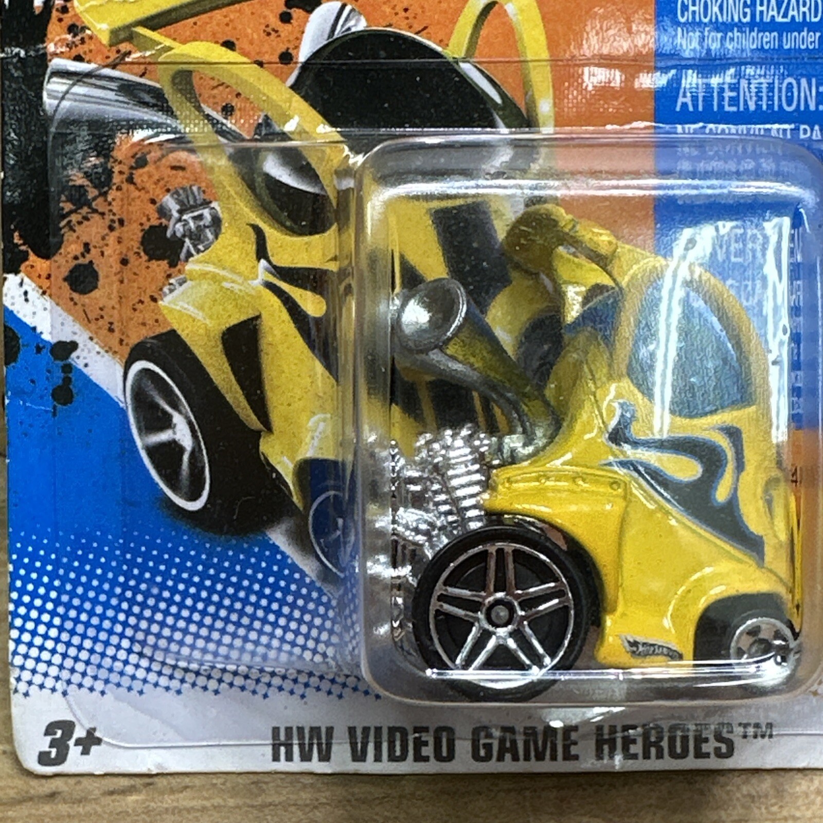Hot Wheels Hyper Mite HW Video Game Heroes Yellow Short Card 1:64 NIB K907