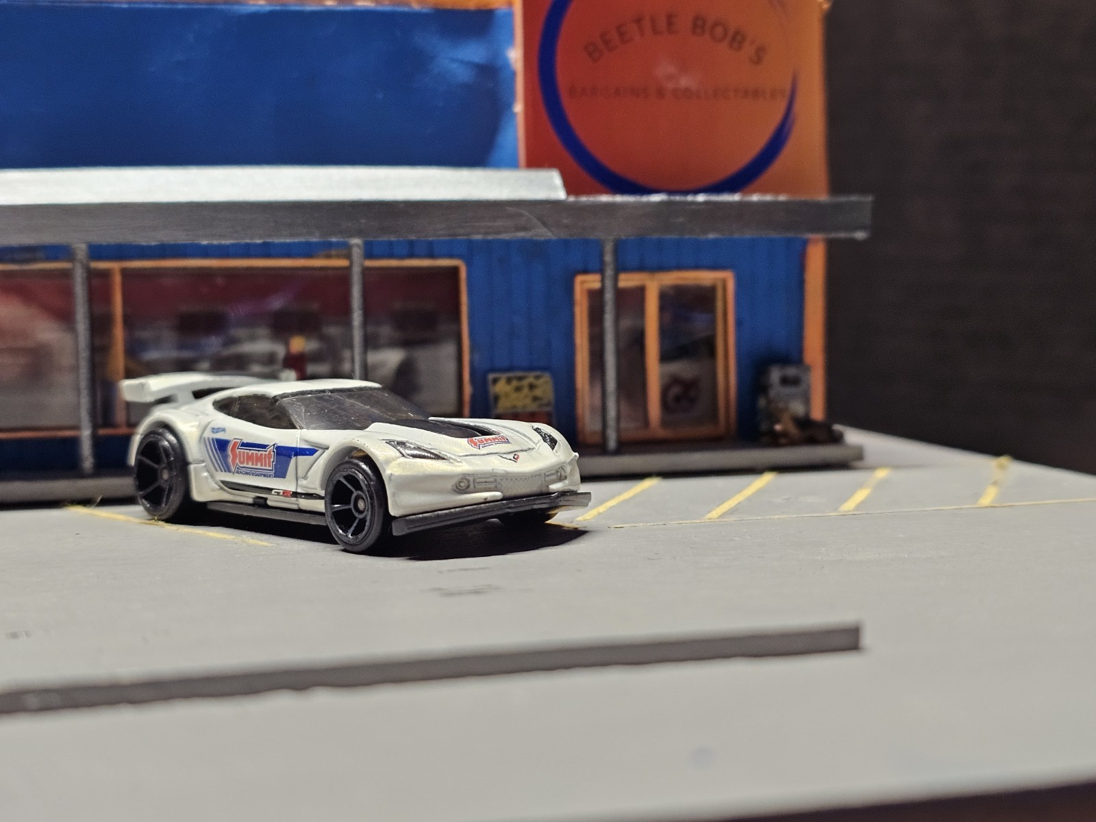 Corvette C7.R 1:64 Hot Wheels 2018 Speed Graphics 1/10 #27 Summit Racing Loose