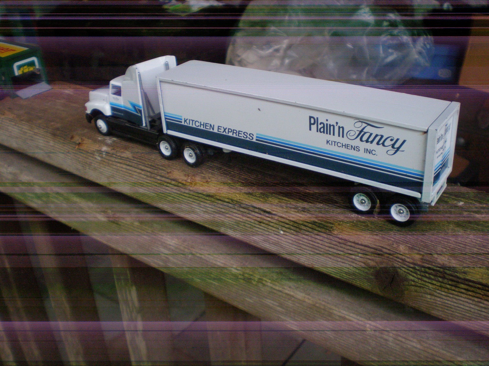 Vintage 1980’s LOT of 2 Classic Winross 1:64 Truck Semi Tractor Diecast VGC