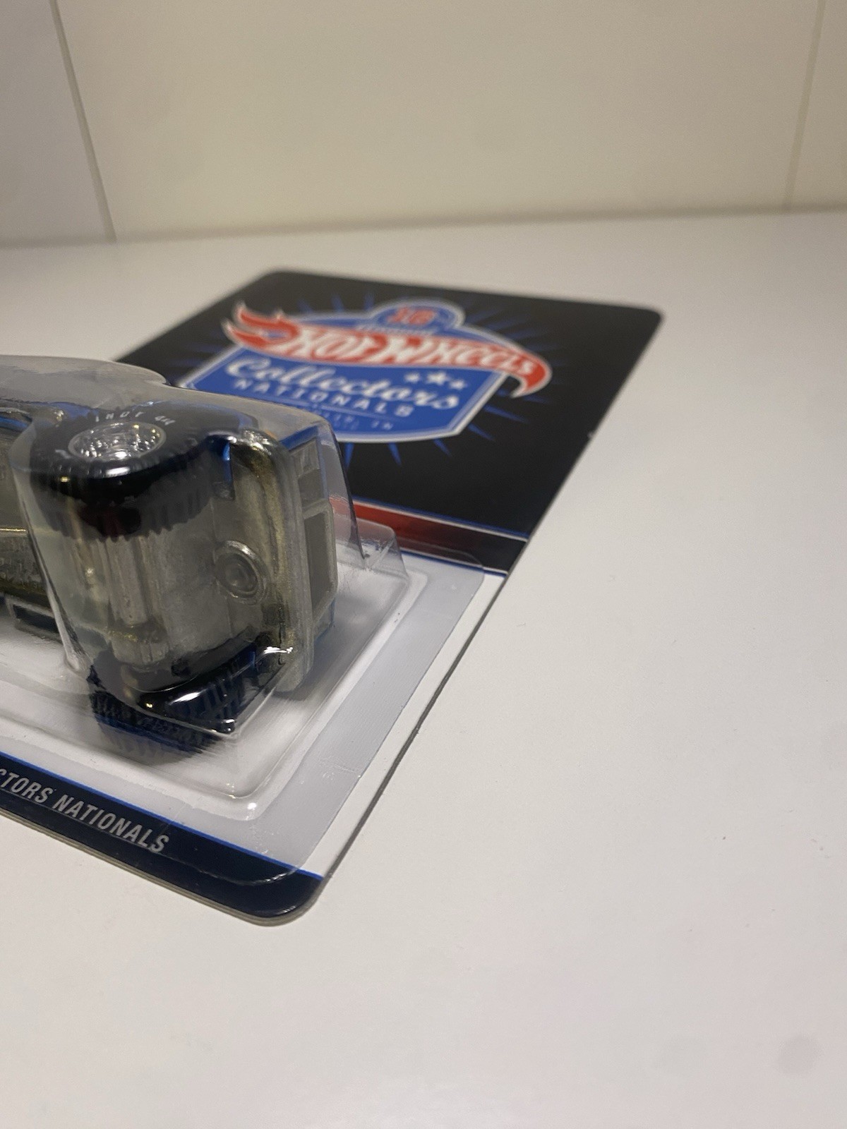 Hot Wheels 16th Annual Collectors Nationals 83 Chevy Silverado 4×4 # 0035/2000