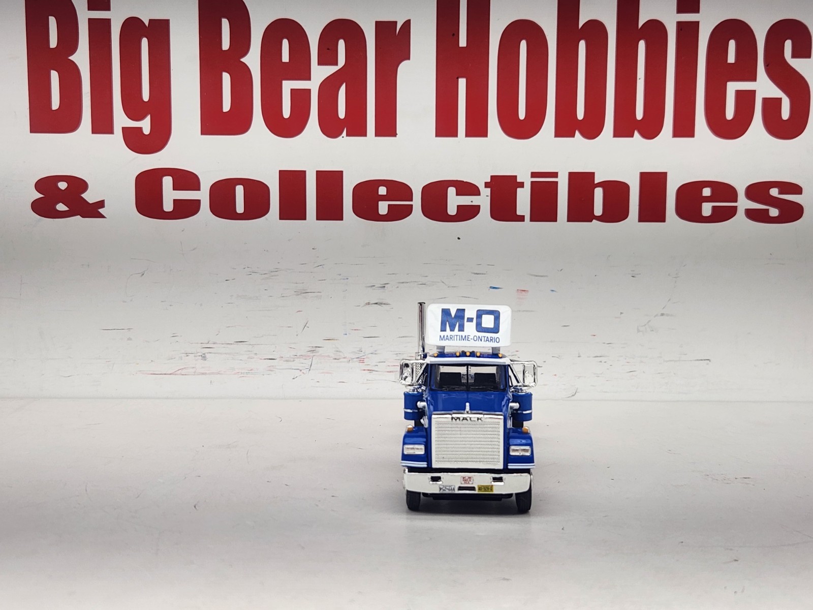 1/64 NEW DCP Maritime Ontario Mack Superliner Day Cab Tractor