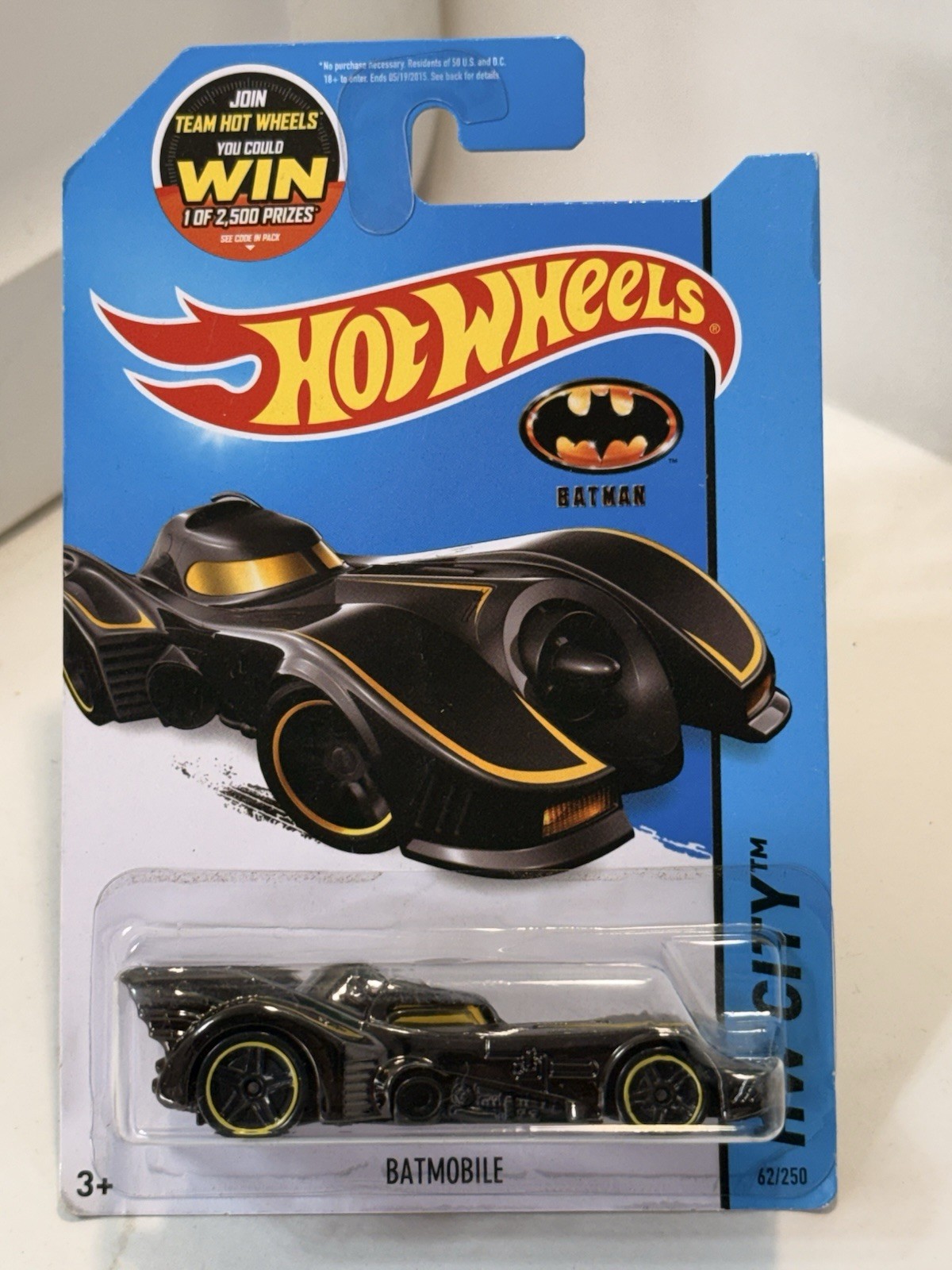 Hot Wheels 2015 62/250 HW City Batmoblie