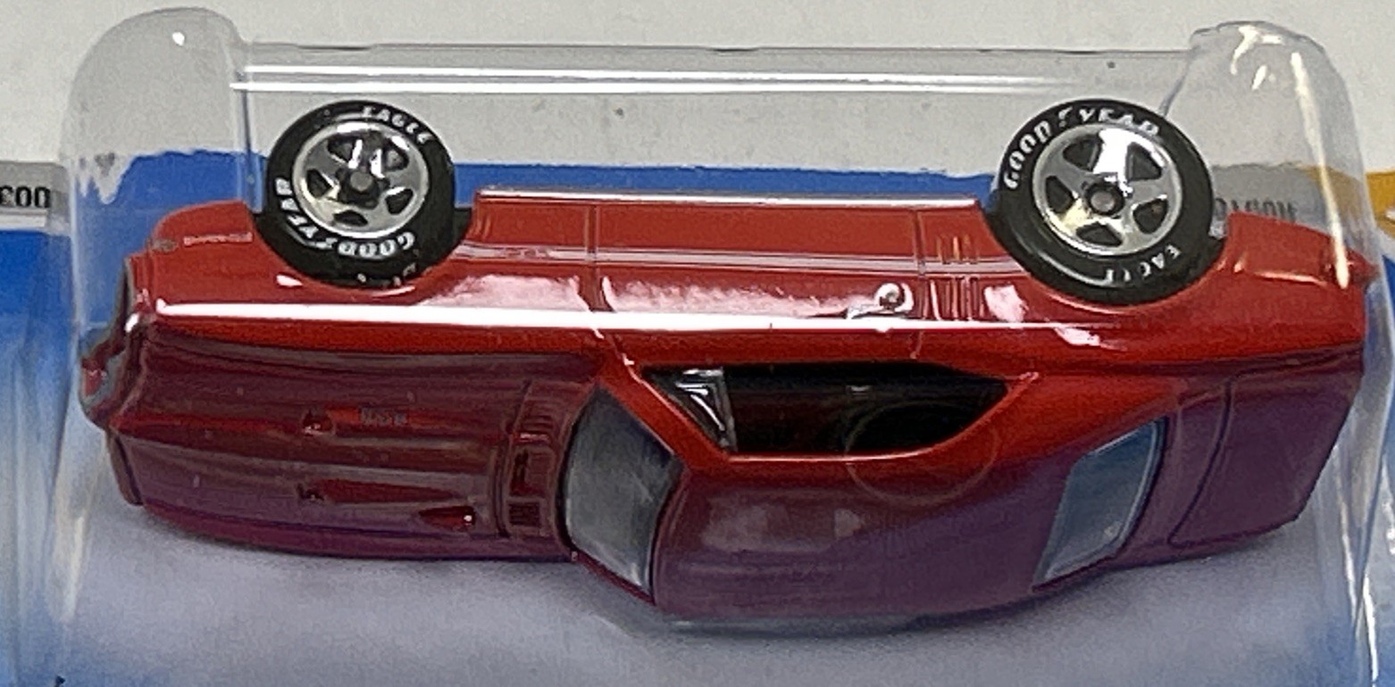 Hot Wheels 2010-011 GTO Wagon Red, Yellow, Buick, Chevelle, Firebird Lot 5