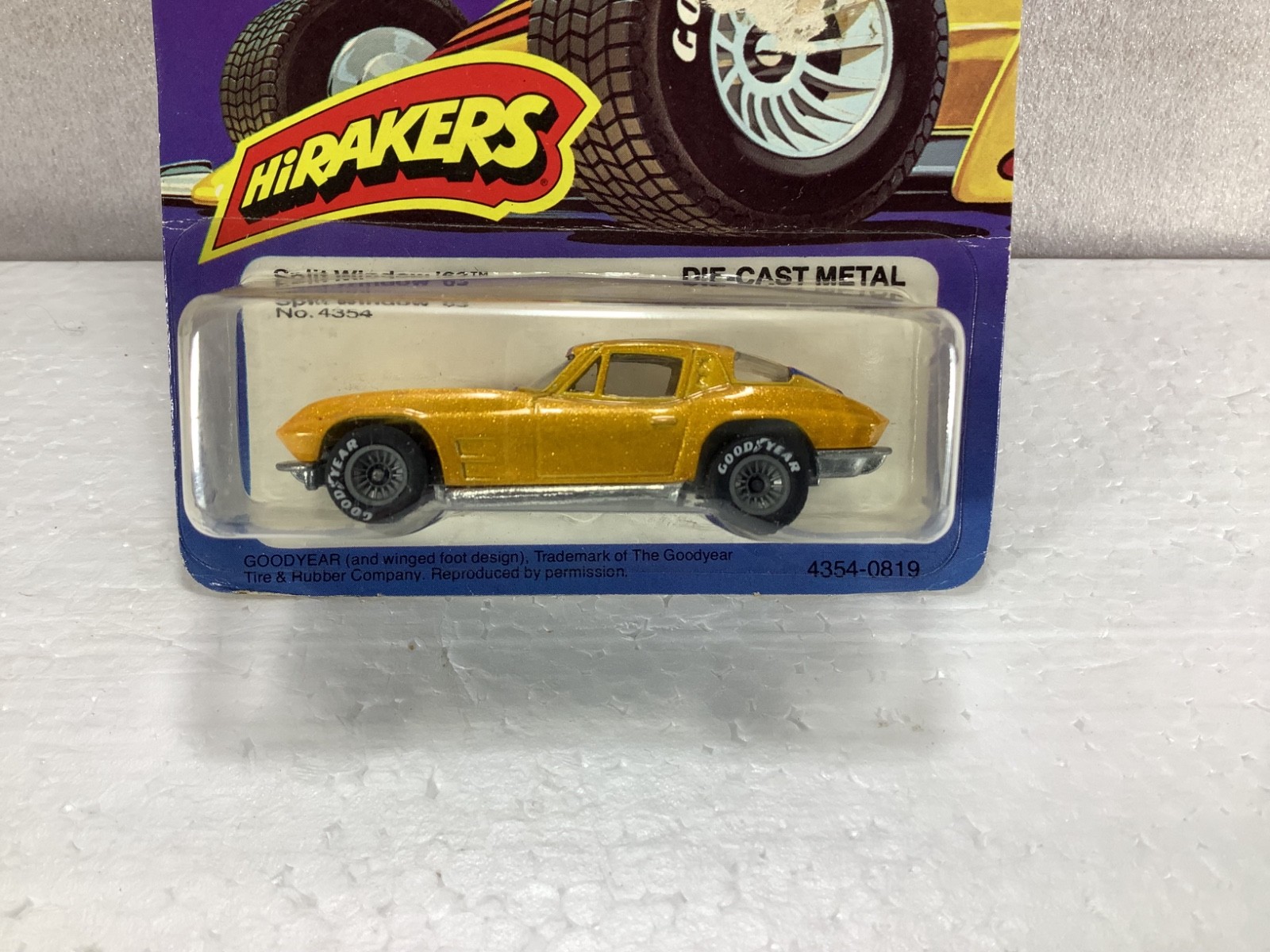 Mattel 1982 Hot Wheels Real Riders No. 4354 Split Window ’63 Corvette NIP *NICE