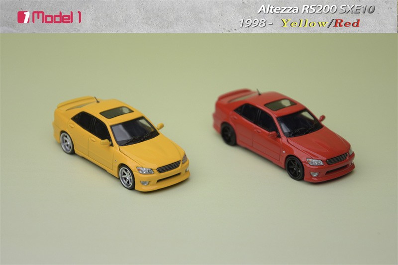 Model One 1:64 Altezza RS200 SXE10 Diecast Model Car