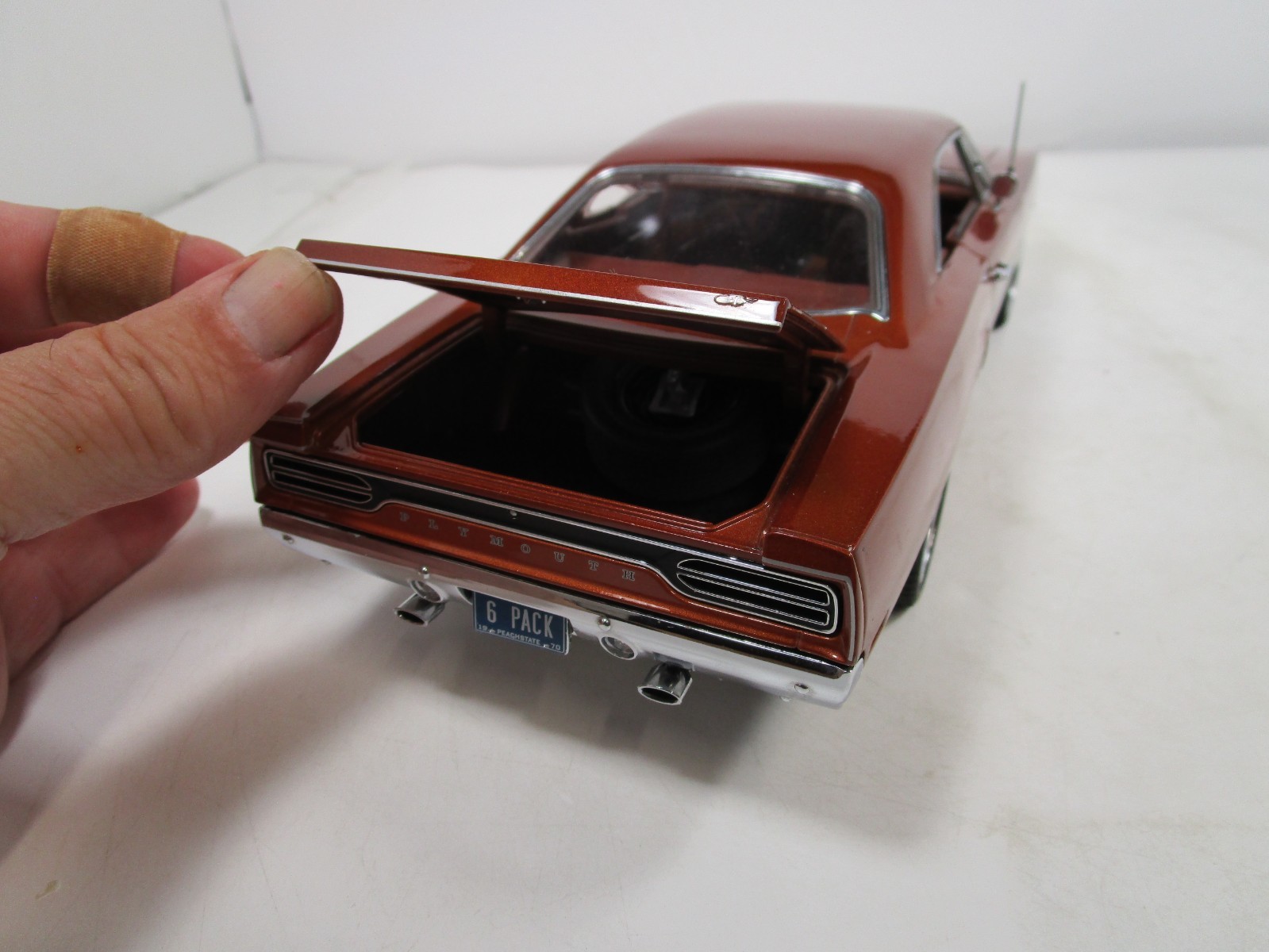 GMP 1/18 COPPER/BLACK 1970 PLYMOUTH GTX USED NICE WITH ISSUES NO BOX