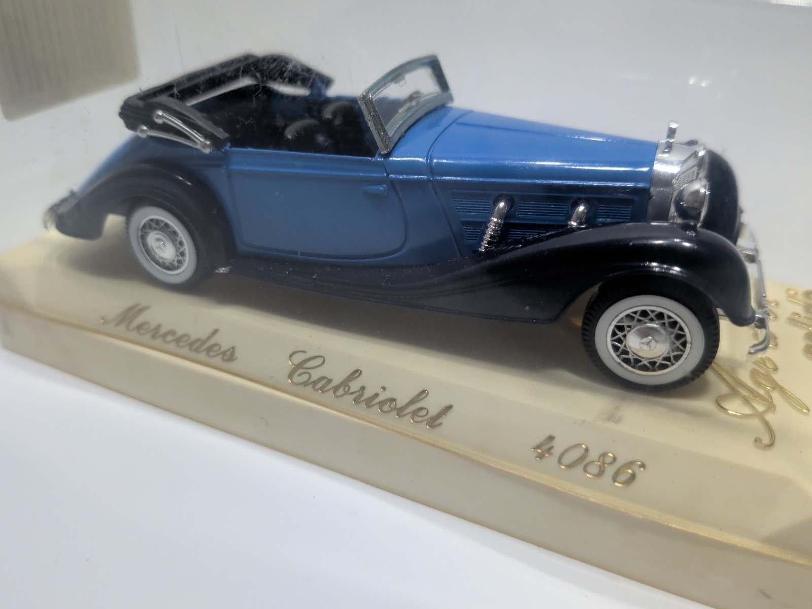 Solido 1939 Mercedes 540K Cabriolet 1:43 Diecast Model #4086