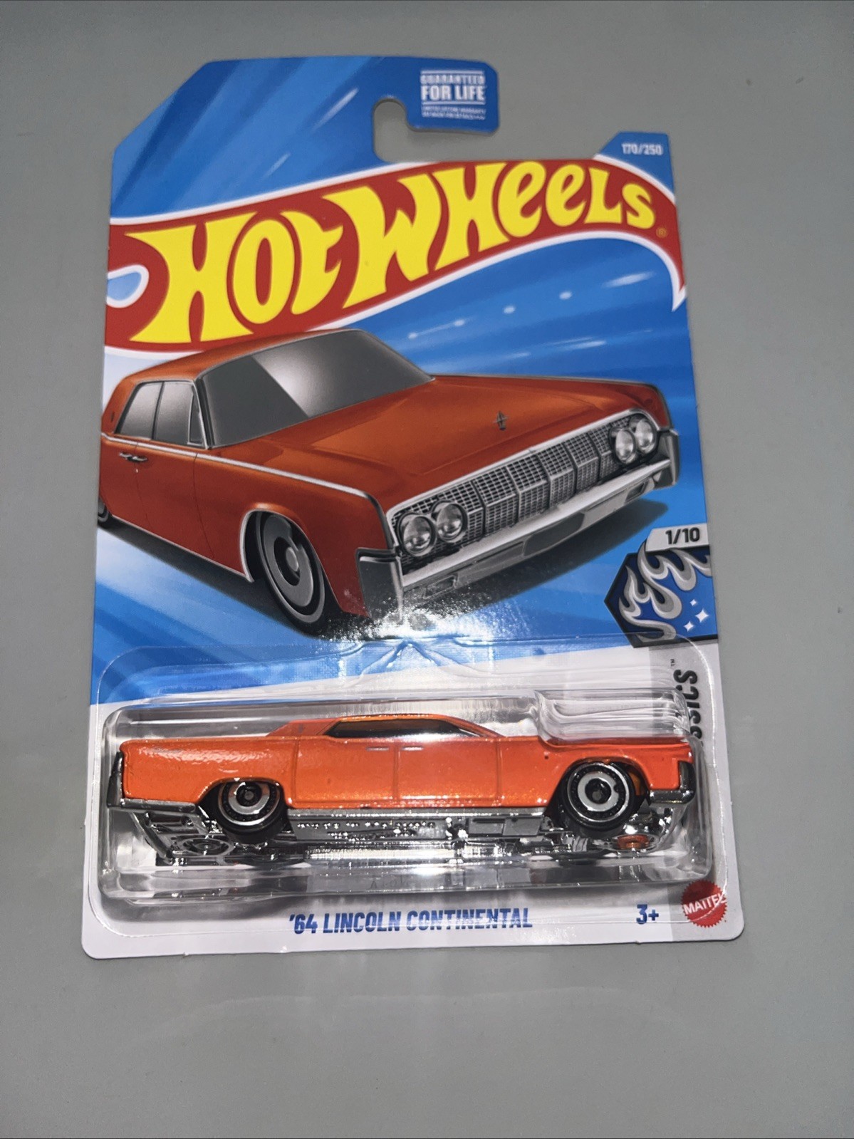 Hot Wheels Classics ’64 Lincoln Continental Orange Diecast 1:64 Unopened