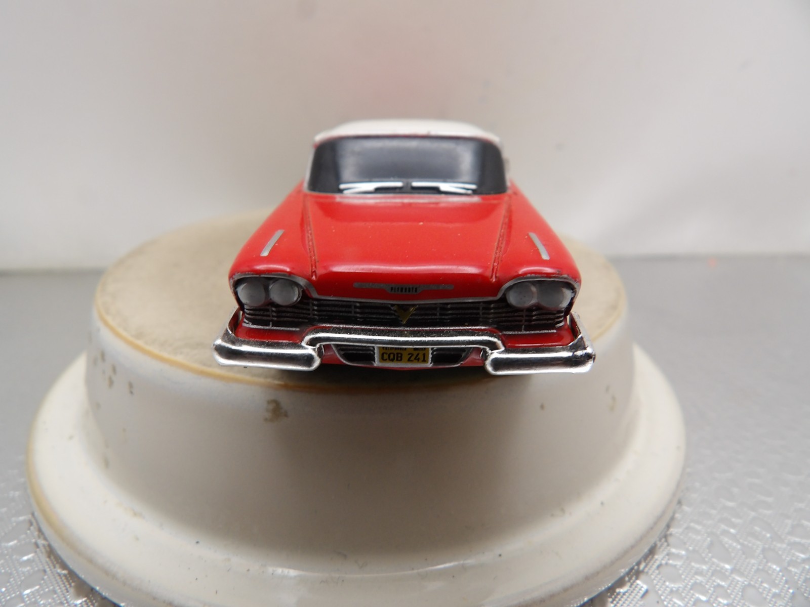 CHRISTINE GREEN MACHINE 1958 PLYMOUTH FURY GREENLIGHT HOLLYWOOD SERIES 1:64