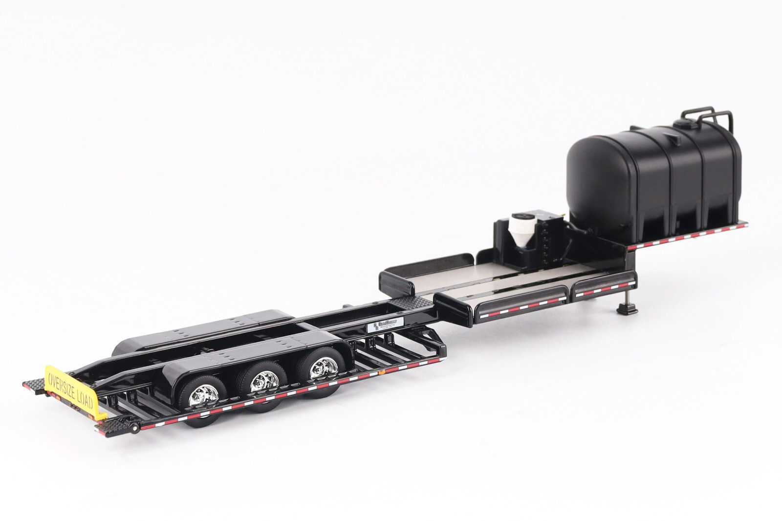 NEW Diecast Masters 1:64 *ROADRUNNER* Model 4000 Sprayer Transport Trailer NIB!