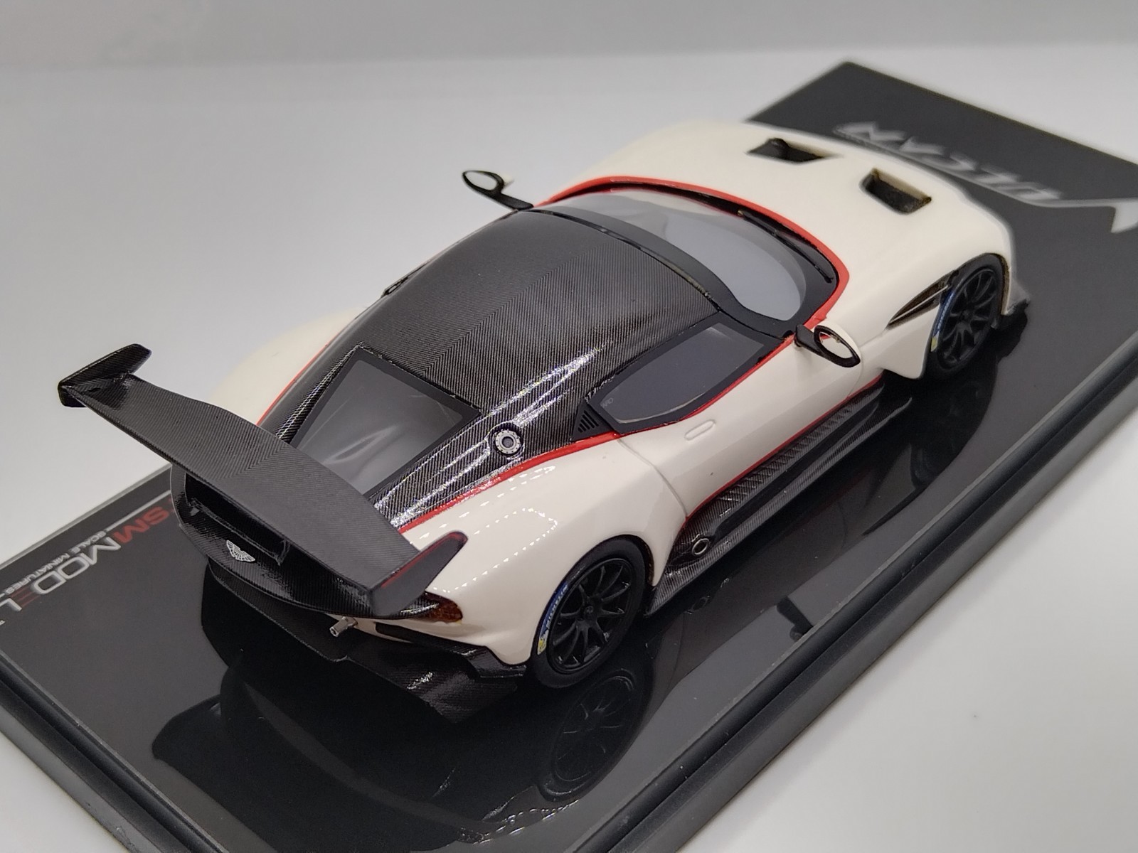 TSM Model 1/43 Aston Martin Vulcan 2015. Wow Rare!