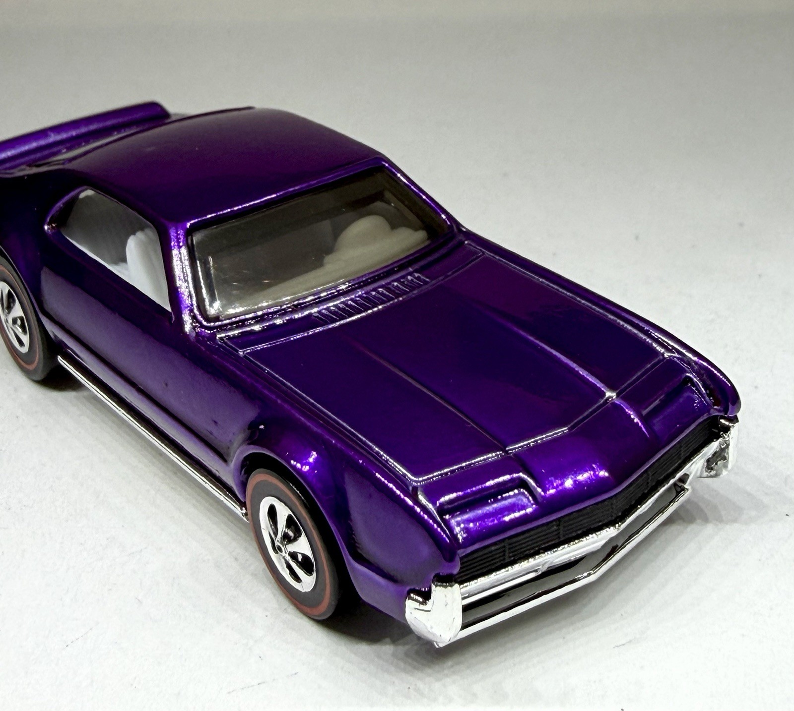 Hot Wheels 🔥 CUSTOM MADE Redline ‘66 Toronado Diecast Car 1:64