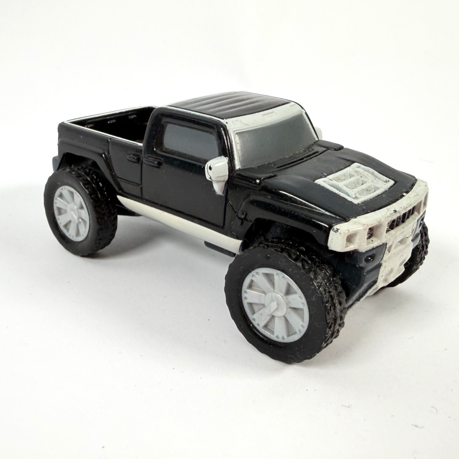 McDonald’s Vtg Hummer H3T Pickup Truck Model Car Black White Happy Meal 3.5″
