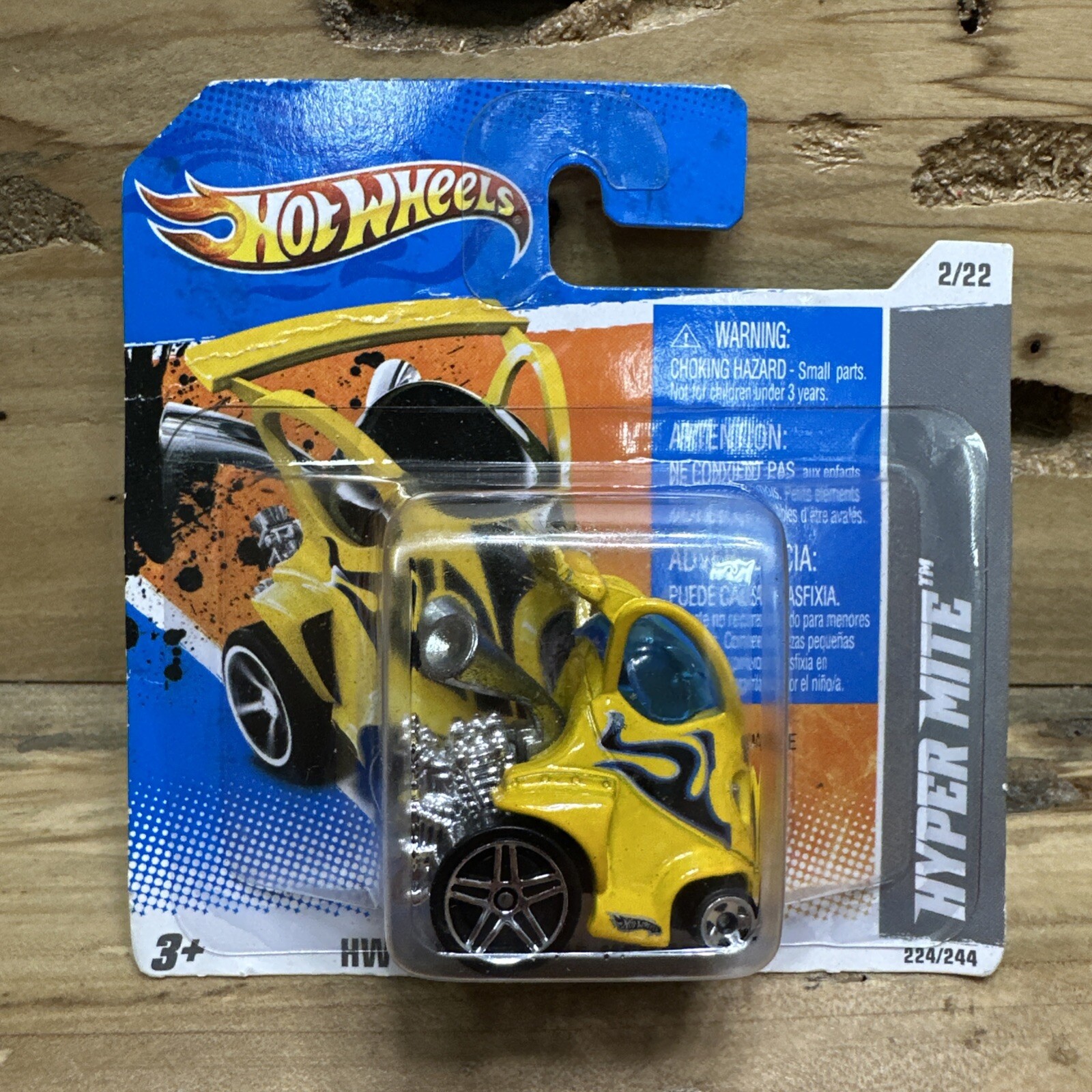 Hot Wheels Hyper Mite HW Video Game Heroes Yellow Short Card 1:64 NIB K907