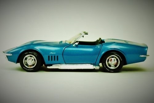 Corvette Chevrolet55Chevy57StingRay1963Race Car1:18Classic24Hot Rod12Model1972
