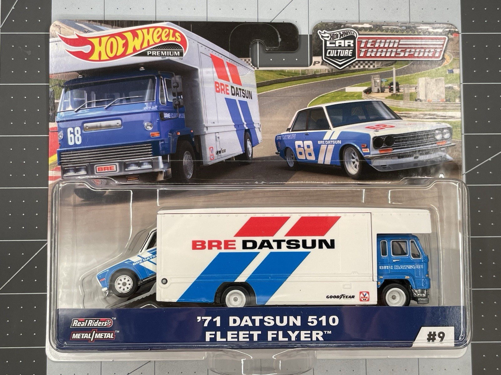 Hot Wheels Team Transport #9 BRE ’71 Datsun 510 & Fleet Flyer