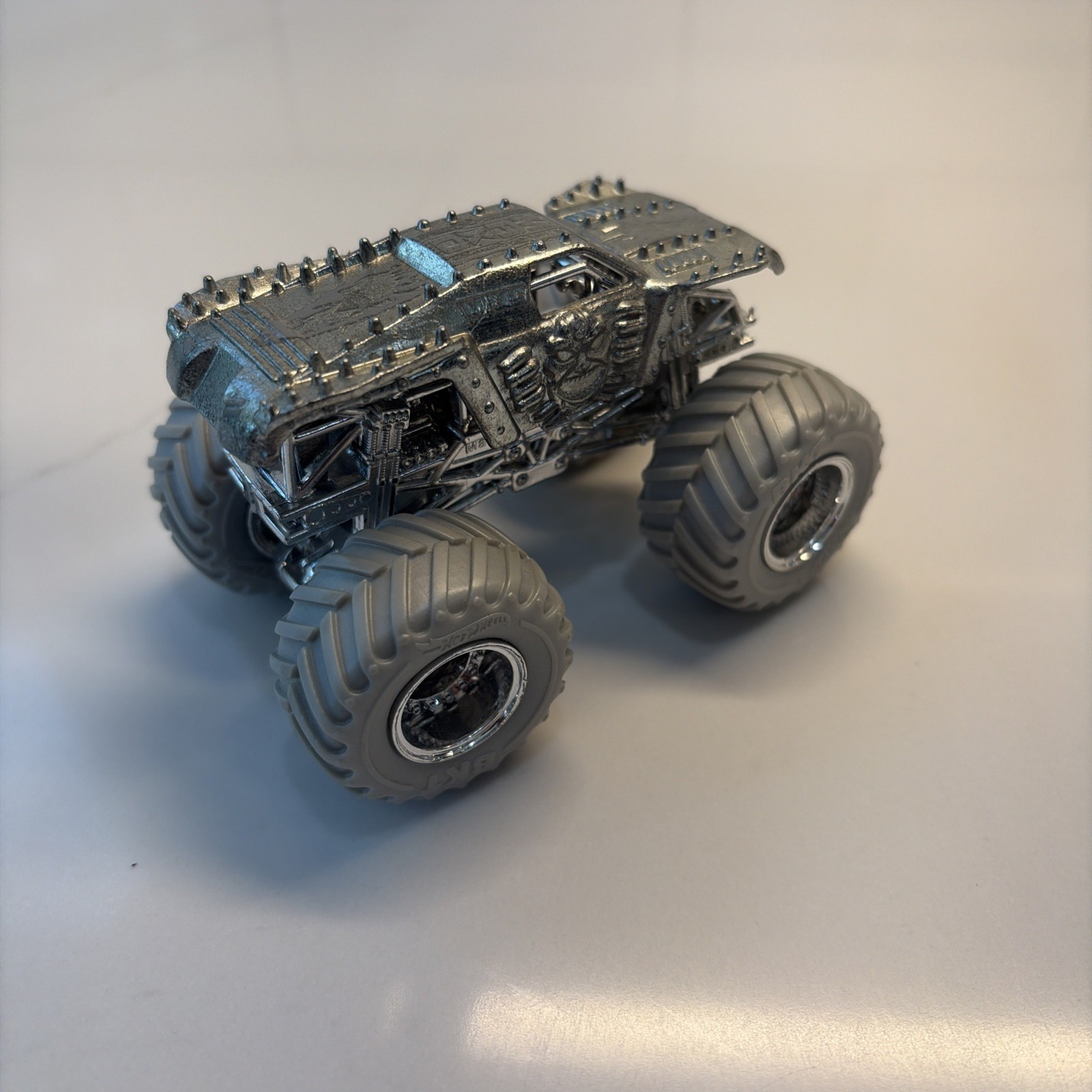 Hot Wheels Monster Jam 1:64 25th Anniversary Silver, Select Your Truck rare