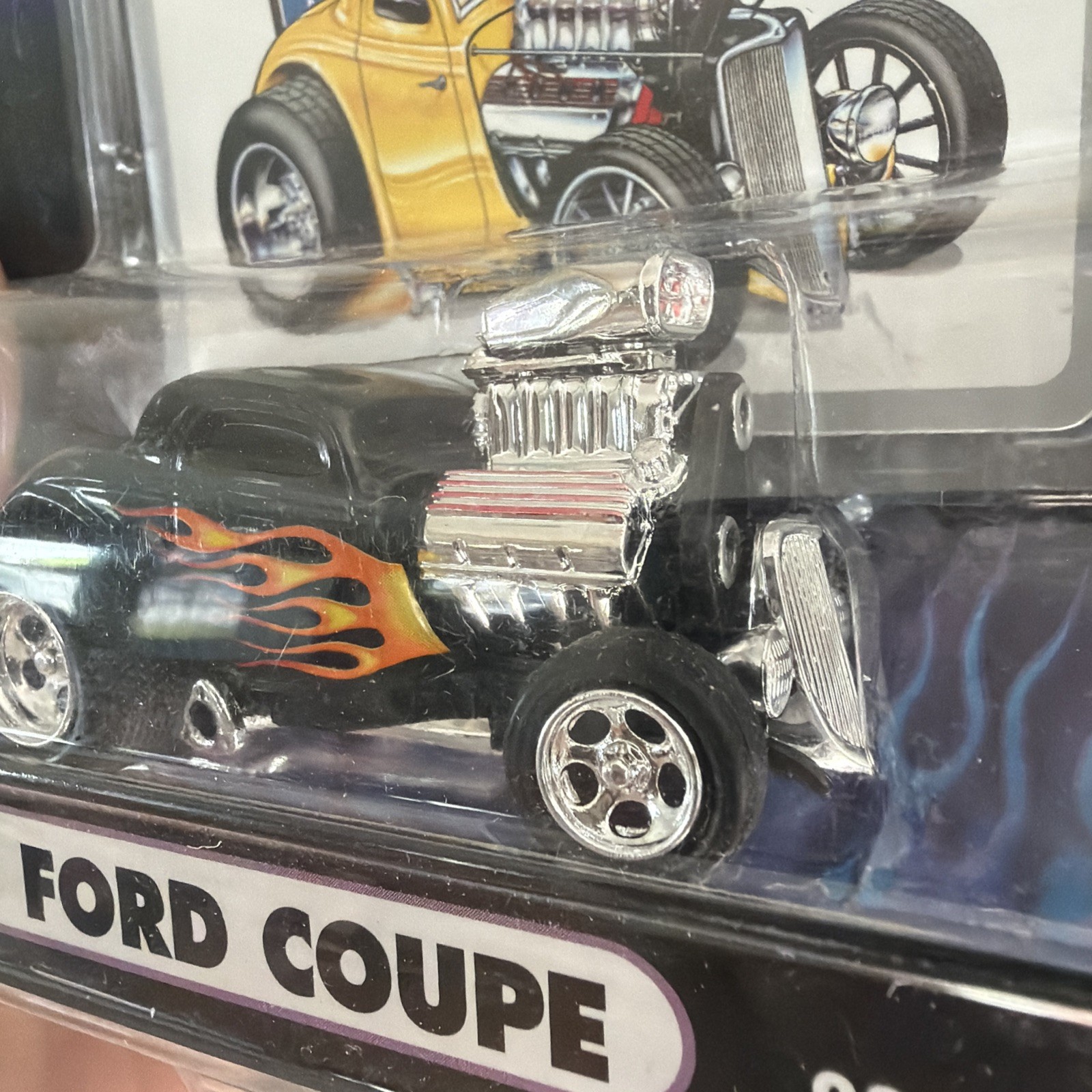 🔥1933😎Ford Coupe🖤Black❤️Red🔥Flames Muscle💪🏼Machines 1/64 Diecast