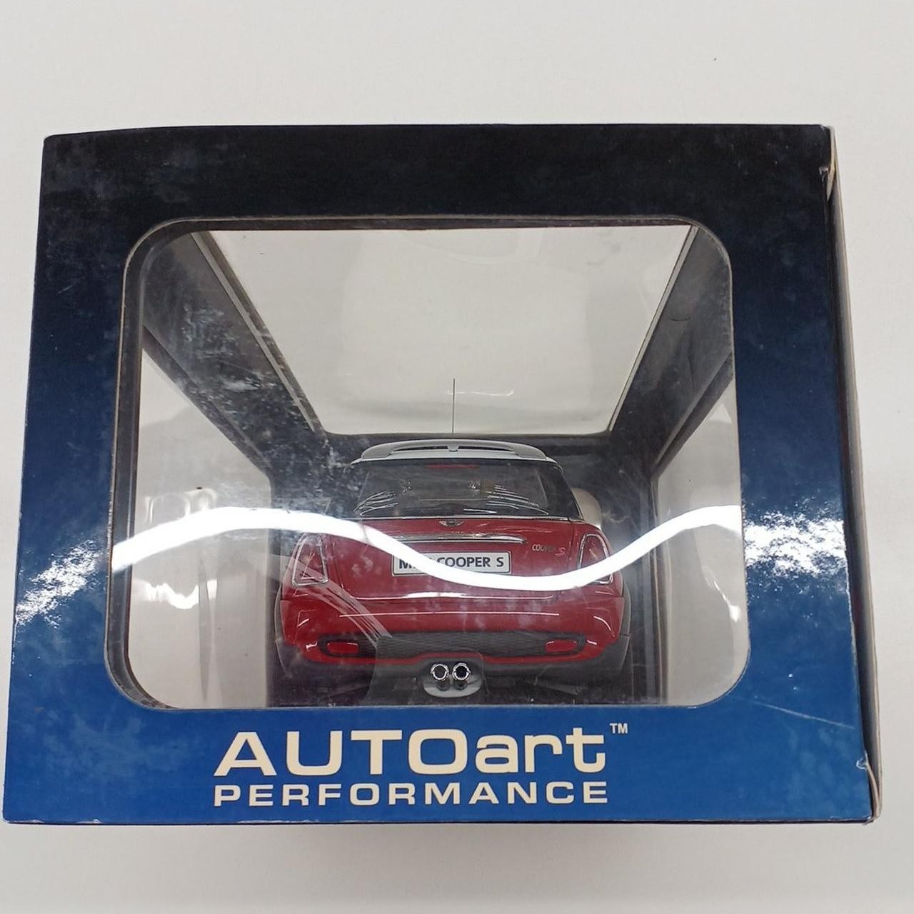 AUTOart 1/18 Mini Cooper S Red White Scale Model Car