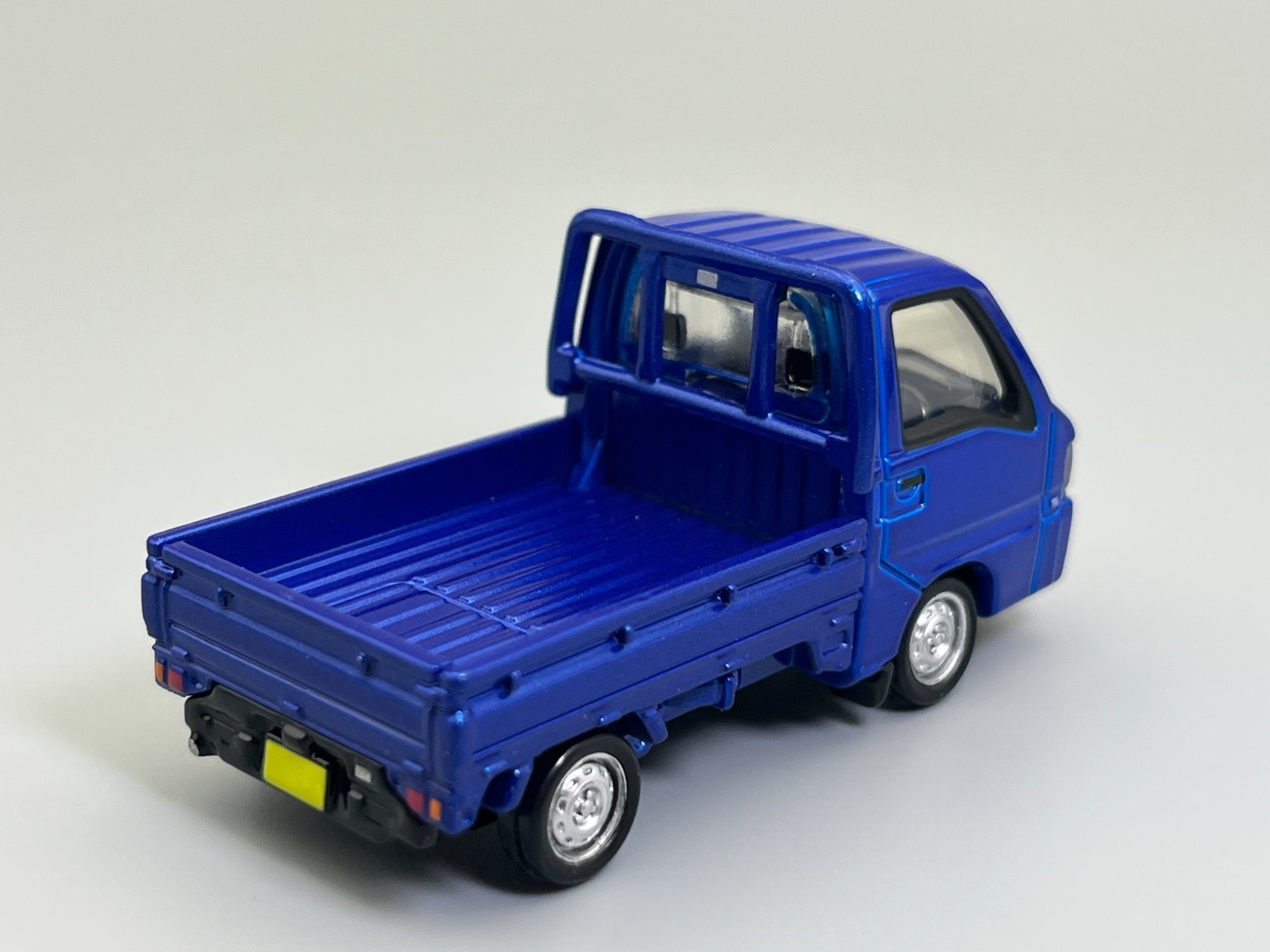Subaru Sambar Kei Truck Blue Tomica Premium #27 1/55 scale