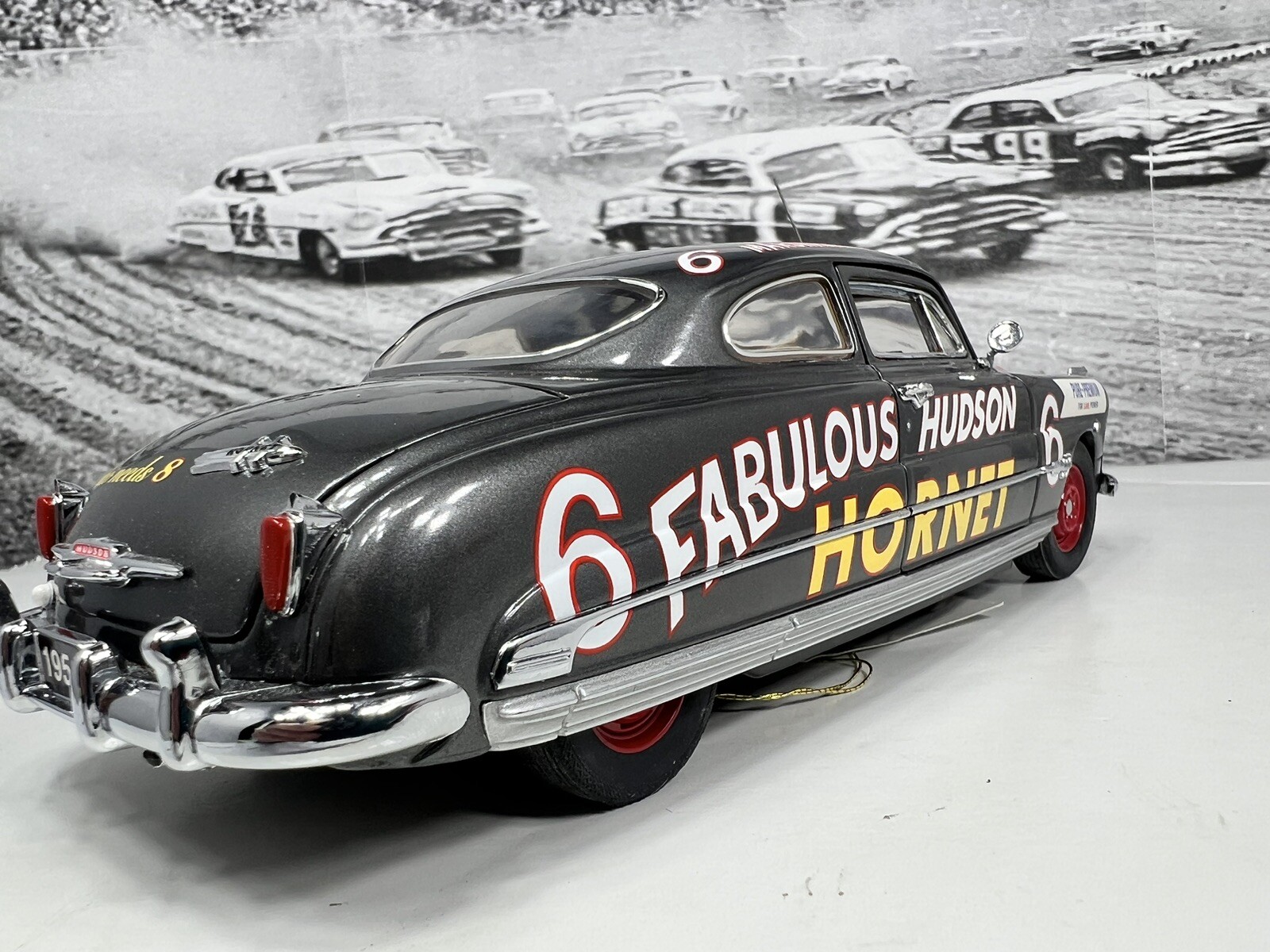 Franklin Mint 1951 Hudson Hornet Coupe #6 Stock Car Gray 1:24 – RARE Papers