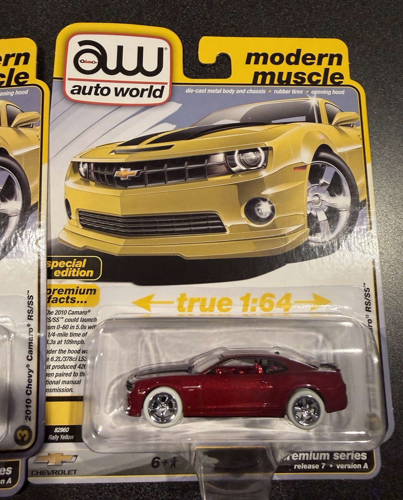 2024 New Auto World ULTRA RED Chase 2010 Chevy Camaro RS/SS & Yellow Version HTF
