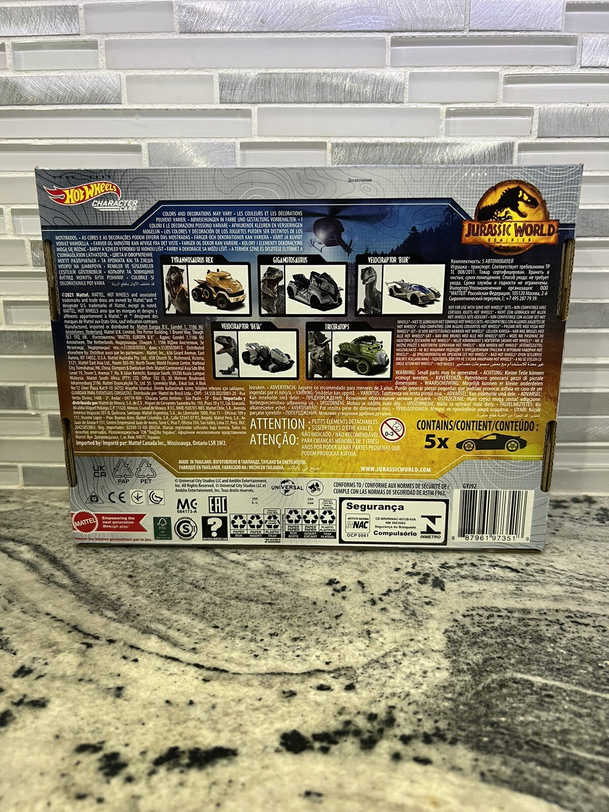 Mattel – Hot Wheels Jurassic World Dominion Character Car 5-Pack [New Toy] Toy