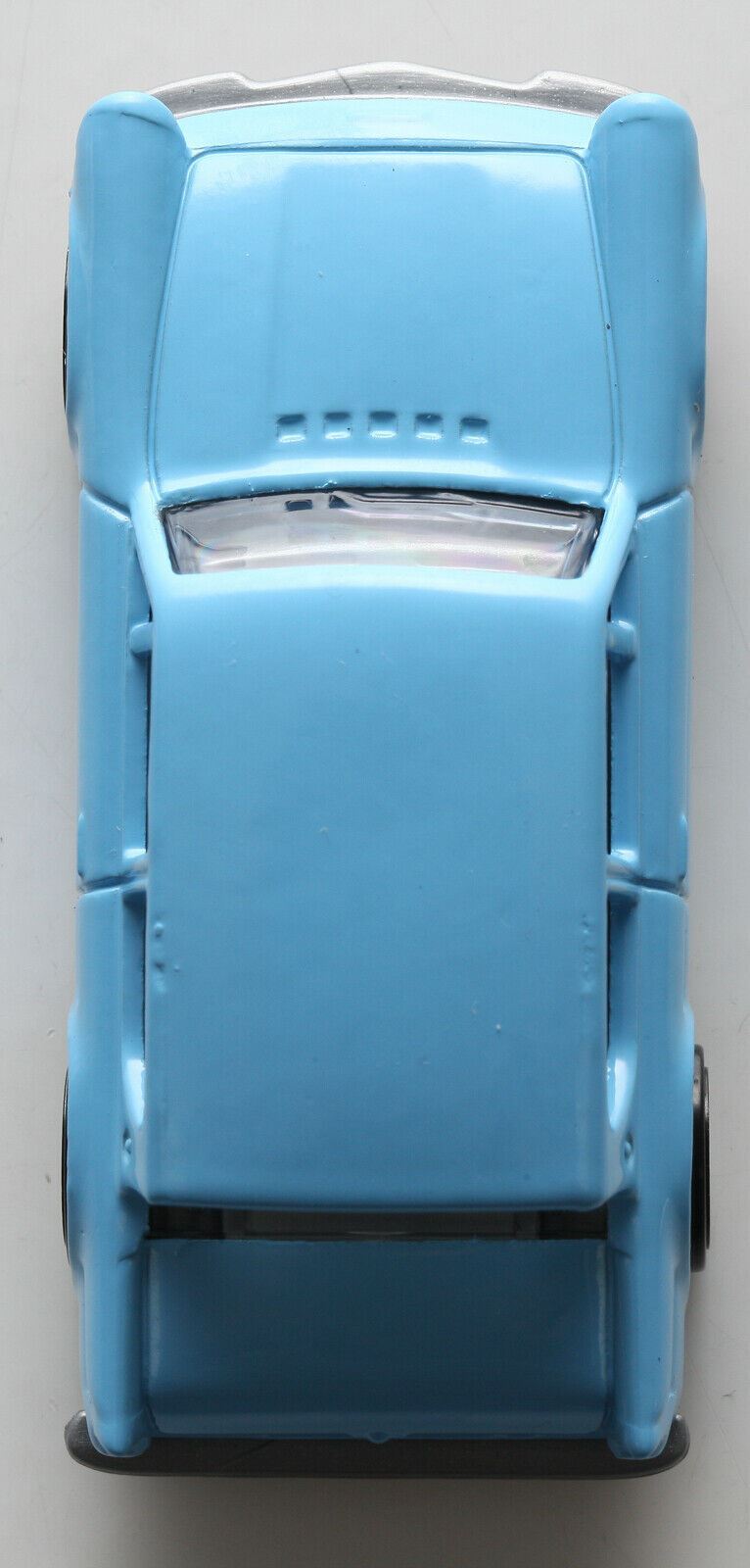 Light Blue Mattel Hot Wheels FORD ANGLIA 105e Automobile From Harry Potter