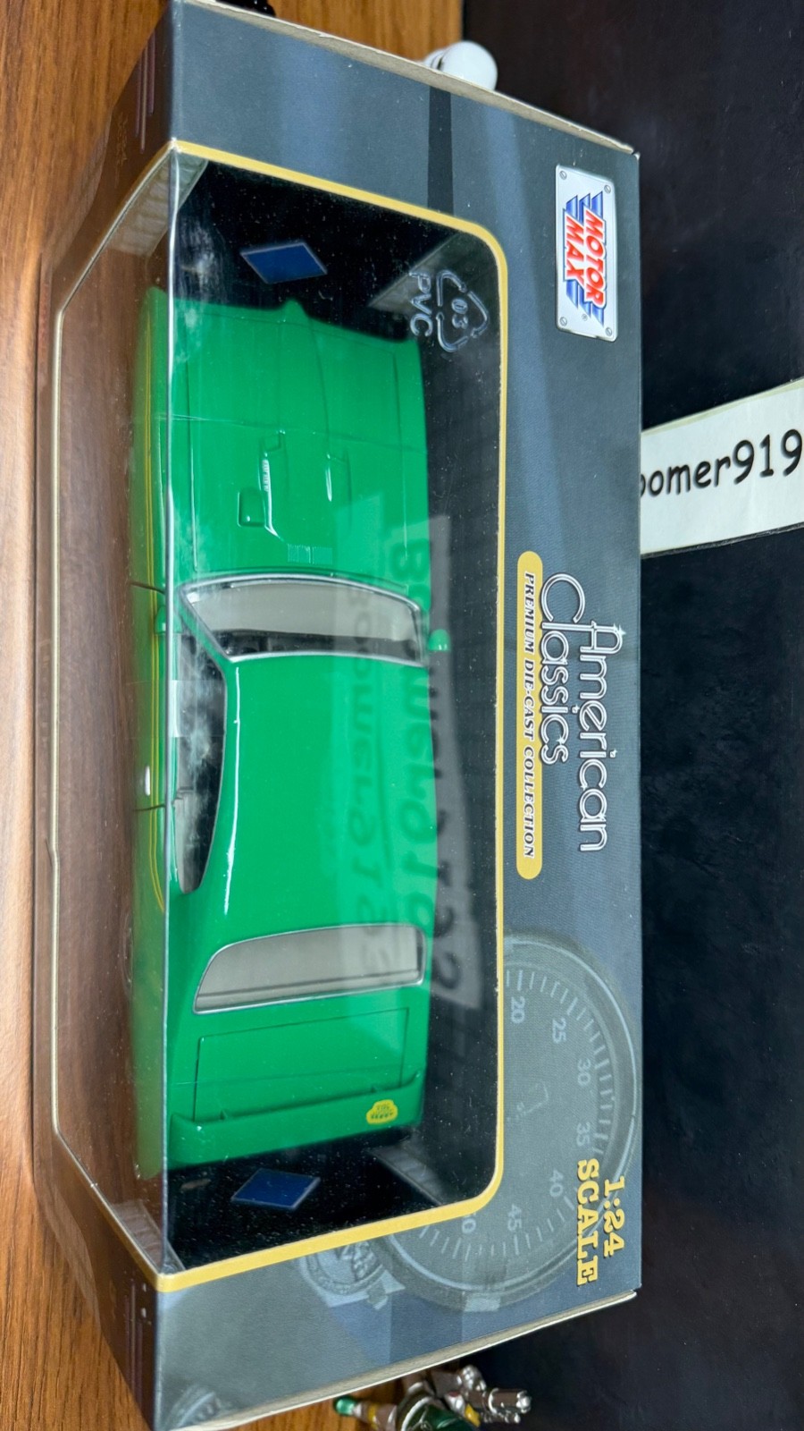 1969 Pontiac GTO Judge 1/24 Diecast Model Car – Green by Motormax