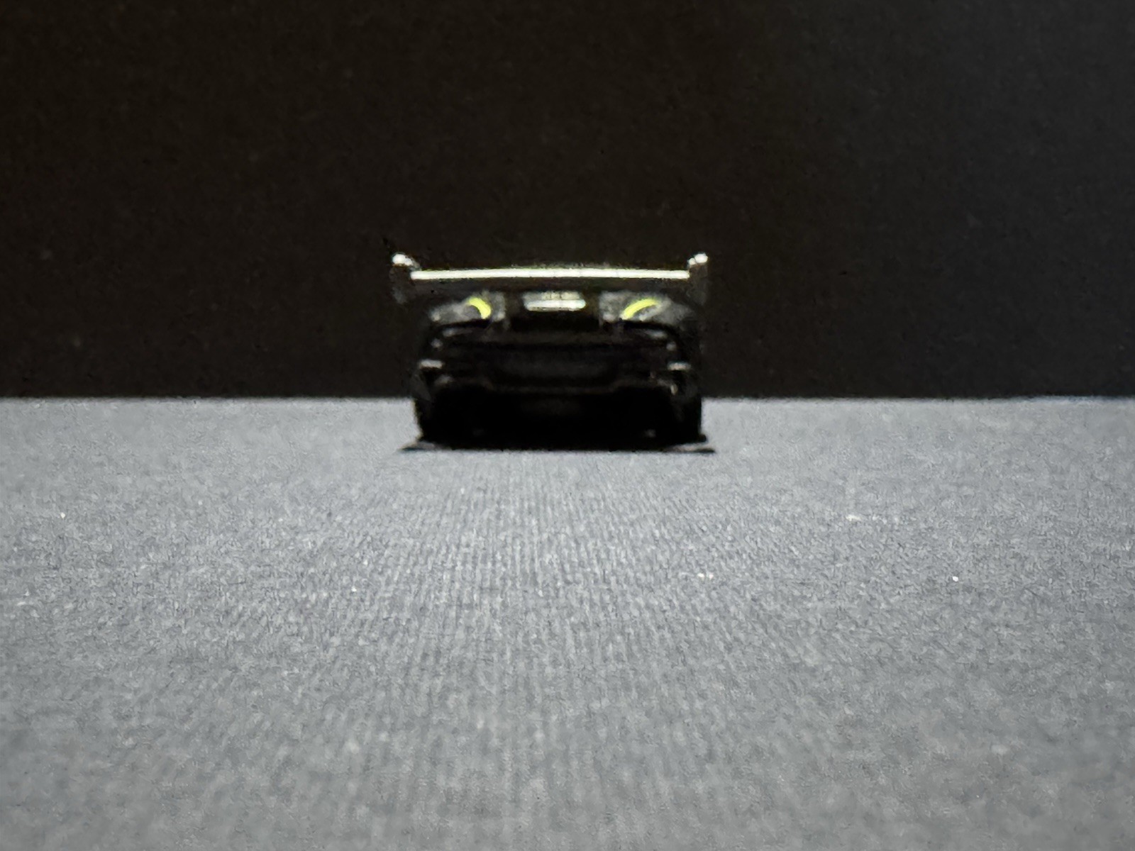 Hot Wheels Aston Martin Vulcan 1:64 Diecast Car Black/Yellow with Case