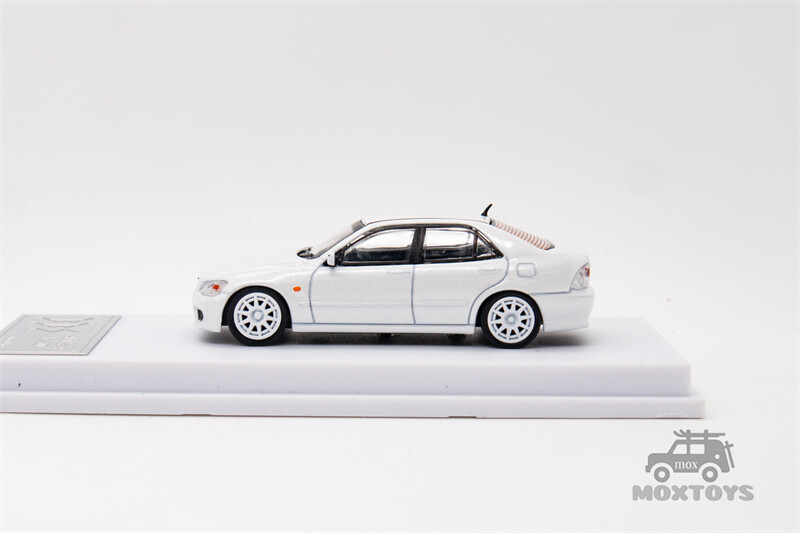 BBS Studio 1:64 Altezza RS200(SXE10) Diecast Model Car