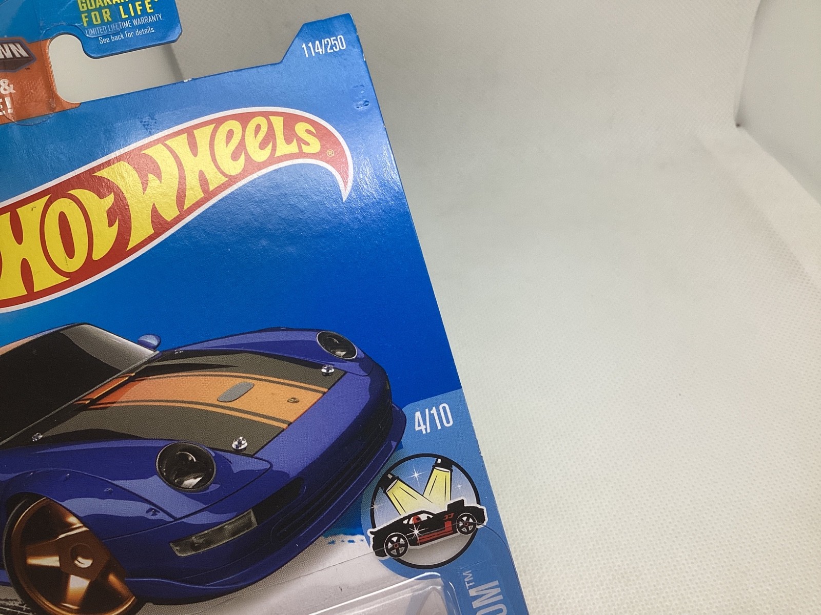 Hot Wheels Super Treasure Hunt Porsche 993 GT2.